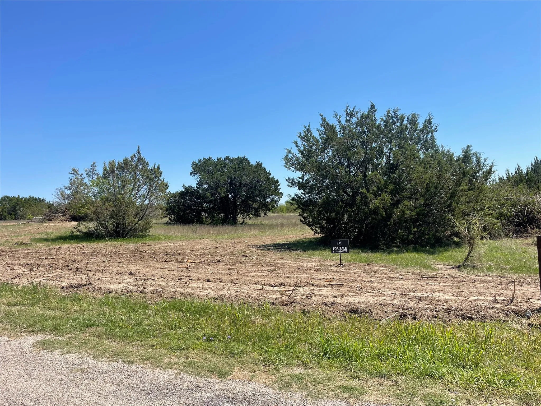 Unimproved Land For Sale in Bosque County , TBD 3 E Lumpkin Street, Meridian, Texas 76665, 0, 0, Garage spaces, 0 Sqft, built in 0, mls#21318275, Real Estate Agent in Meridian, Homes For Sale in Bosque county, Homes For Sale in Meridian, Realtor in Meridian Texas, Real Estate Brokerage Independent Realty Texas, Luminita Cordes Realtor