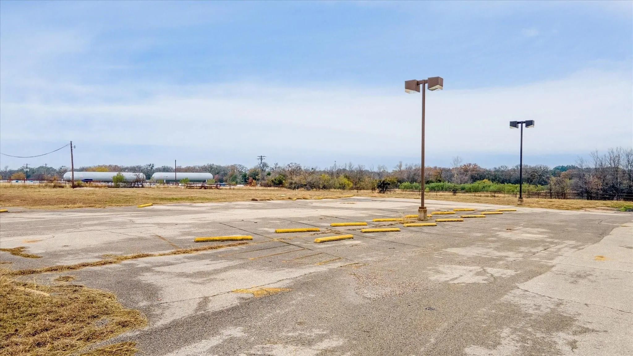 Unimproved Land For Sale in Hood County , 4426 E US HIGHWAY 377, Granbury, Texas 76049, 0, 0, Garage spaces, 0 Sqft, built in 0, mls#21329508, Real Estate Agent in Granbury, Homes For Sale in Hood county, Homes For Sale in Granbury, Realtor in Granbury Texas, Real Estate Brokerage Independent Realty Texas, Luminita Cordes Realtor