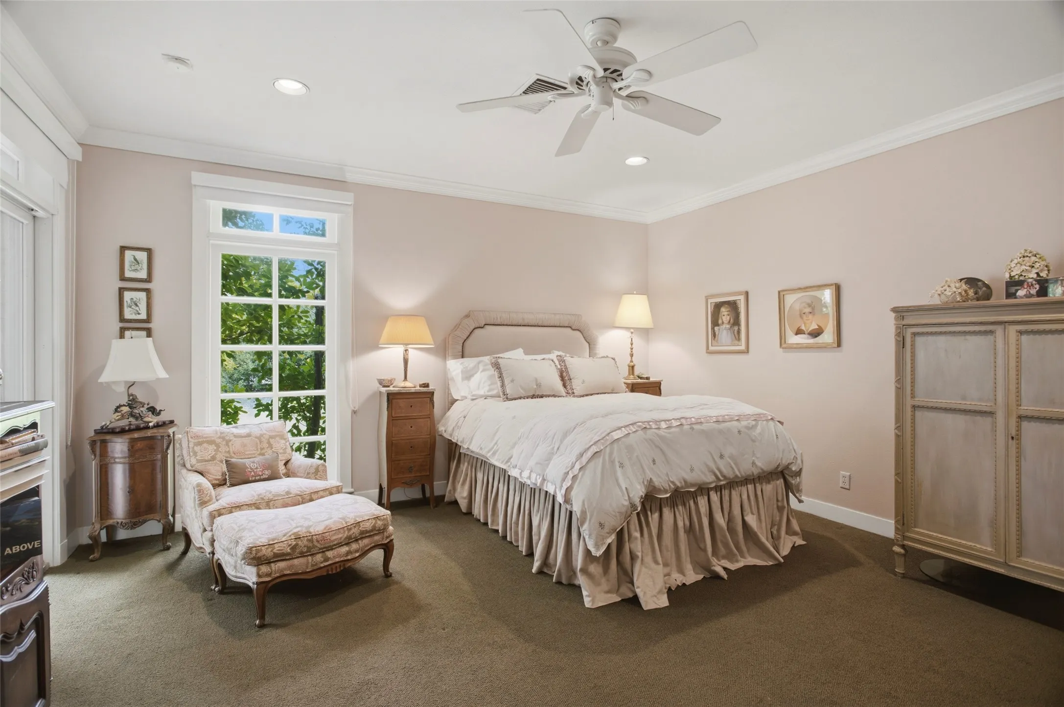 Single Family Residence For Sale in Tarrant County , 1111 Pebble Creek Road, Fort Worth, Texas 76107, 4 Bedroom, 5 Bathroom, 2 Garage spaces, 5,484 Sqft, built in 1985, mls#21318747, Real Estate Agent in Fort Worth, Homes For Sale in Tarrant county, Homes For Sale in Fort Worth, Realtor in Fort Worth Texas, Real Estate Brokerage Independent Realty Texas, Luminita Cordes Realtor