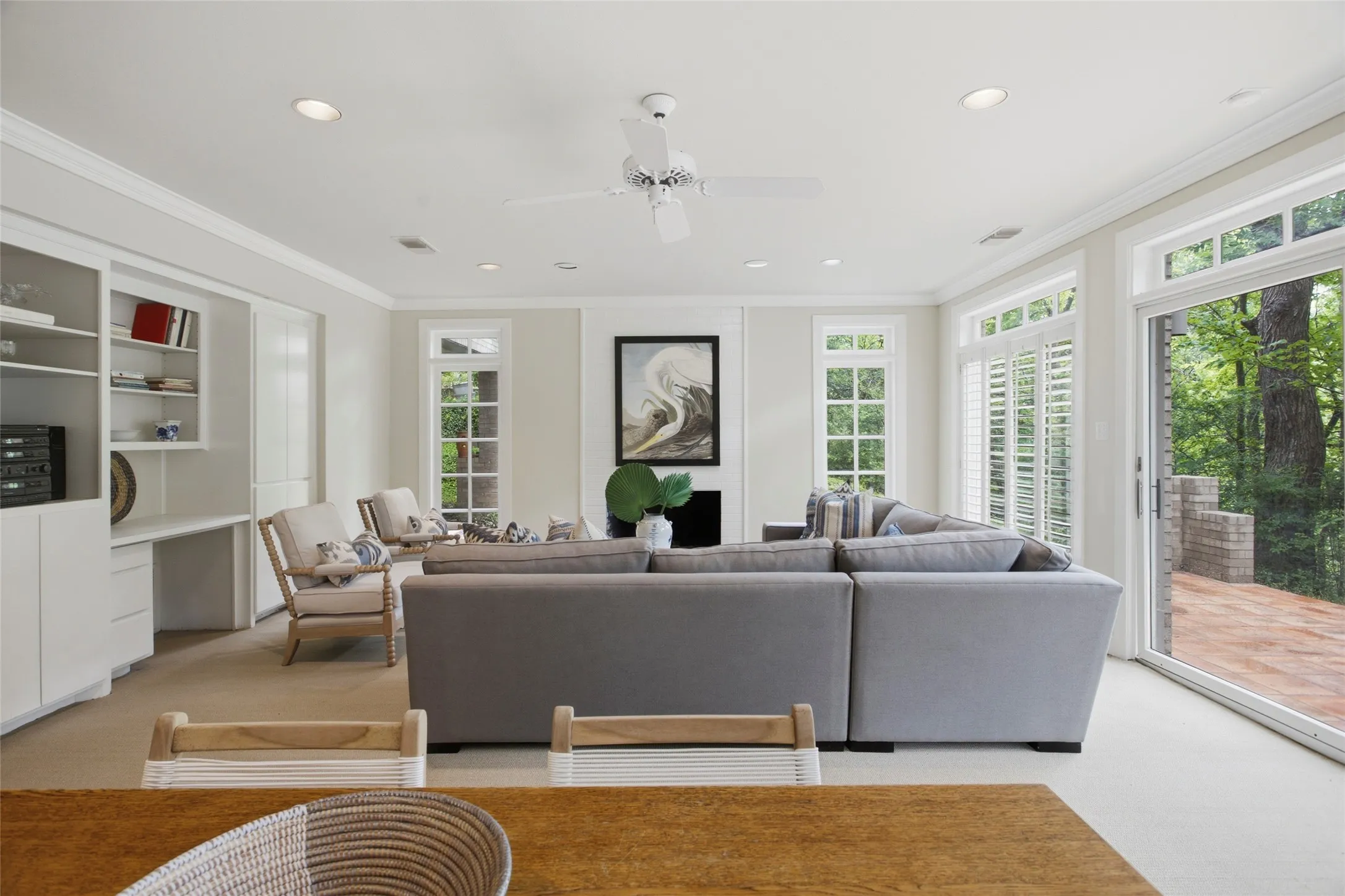 Single Family Residence For Sale in Tarrant County , 1111 Pebble Creek Road, Fort Worth, Texas 76107, 4 Bedroom, 5 Bathroom, 2 Garage spaces, 5,484 Sqft, built in 1985, mls#21318747, Real Estate Agent in Fort Worth, Homes For Sale in Tarrant county, Homes For Sale in Fort Worth, Realtor in Fort Worth Texas, Real Estate Brokerage Independent Realty Texas, Luminita Cordes Realtor