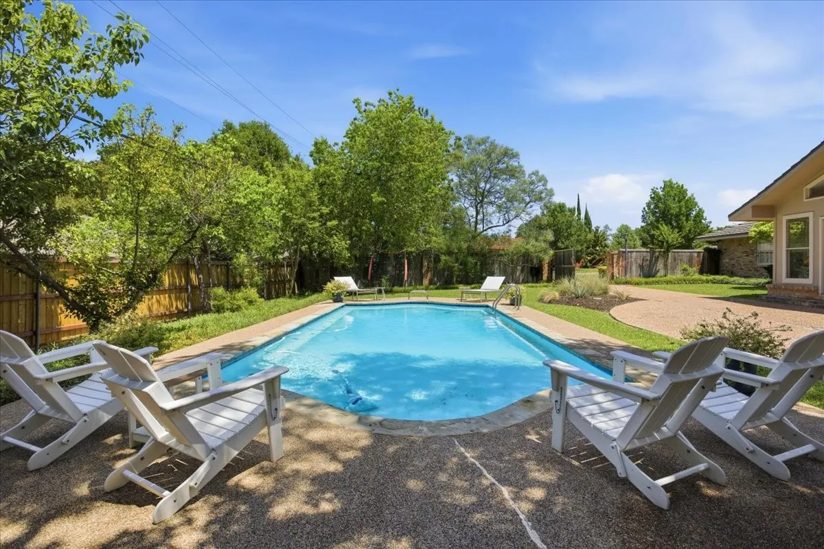 Single Family Residence For Sale in Tarrant County , 4500 Ranch View Road, Fort Worth, Texas 76109, 4 Bedroom, 3 Bathroom, 2 Garage spaces, 3,628 Sqft, built in 1965, mls#21329473, Real Estate Agent in Fort Worth, Homes For Sale in Tarrant county, Homes For Sale in Fort Worth, Realtor in Fort Worth Texas, Real Estate Brokerage Independent Realty Texas, Luminita Cordes Realtor