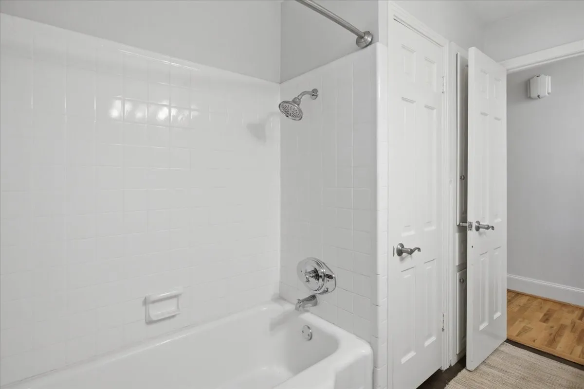 Single Family Residence For Sale in Tarrant County , 4500 Ranch View Road, Fort Worth, Texas 76109, 4 Bedroom, 3 Bathroom, 2 Garage spaces, 3,628 Sqft, built in 1965, mls#21329473, Real Estate Agent in Fort Worth, Homes For Sale in Tarrant county, Homes For Sale in Fort Worth, Realtor in Fort Worth Texas, Real Estate Brokerage Independent Realty Texas, Luminita Cordes Realtor