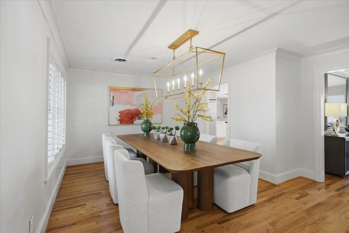 Single Family Residence For Sale in Tarrant County , 4500 Ranch View Road, Fort Worth, Texas 76109, 4 Bedroom, 3 Bathroom, 2 Garage spaces, 3,628 Sqft, built in 1965, mls#21329473, Real Estate Agent in Fort Worth, Homes For Sale in Tarrant county, Homes For Sale in Fort Worth, Realtor in Fort Worth Texas, Real Estate Brokerage Independent Realty Texas, Luminita Cordes Realtor