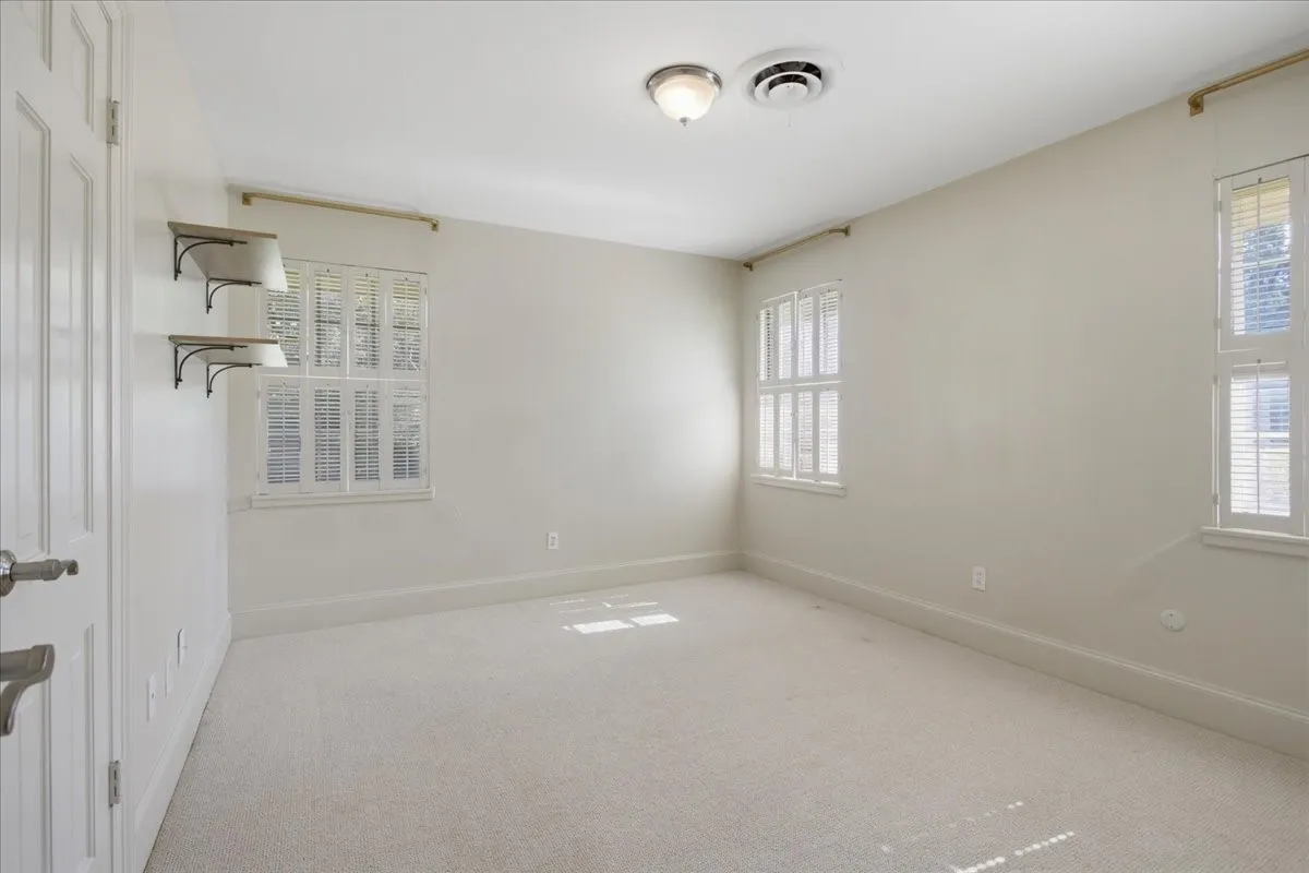 Single Family Residence For Sale in Tarrant County , 4500 Ranch View Road, Fort Worth, Texas 76109, 4 Bedroom, 3 Bathroom, 2 Garage spaces, 3,628 Sqft, built in 1965, mls#21329473, Real Estate Agent in Fort Worth, Homes For Sale in Tarrant county, Homes For Sale in Fort Worth, Realtor in Fort Worth Texas, Real Estate Brokerage Independent Realty Texas, Luminita Cordes Realtor