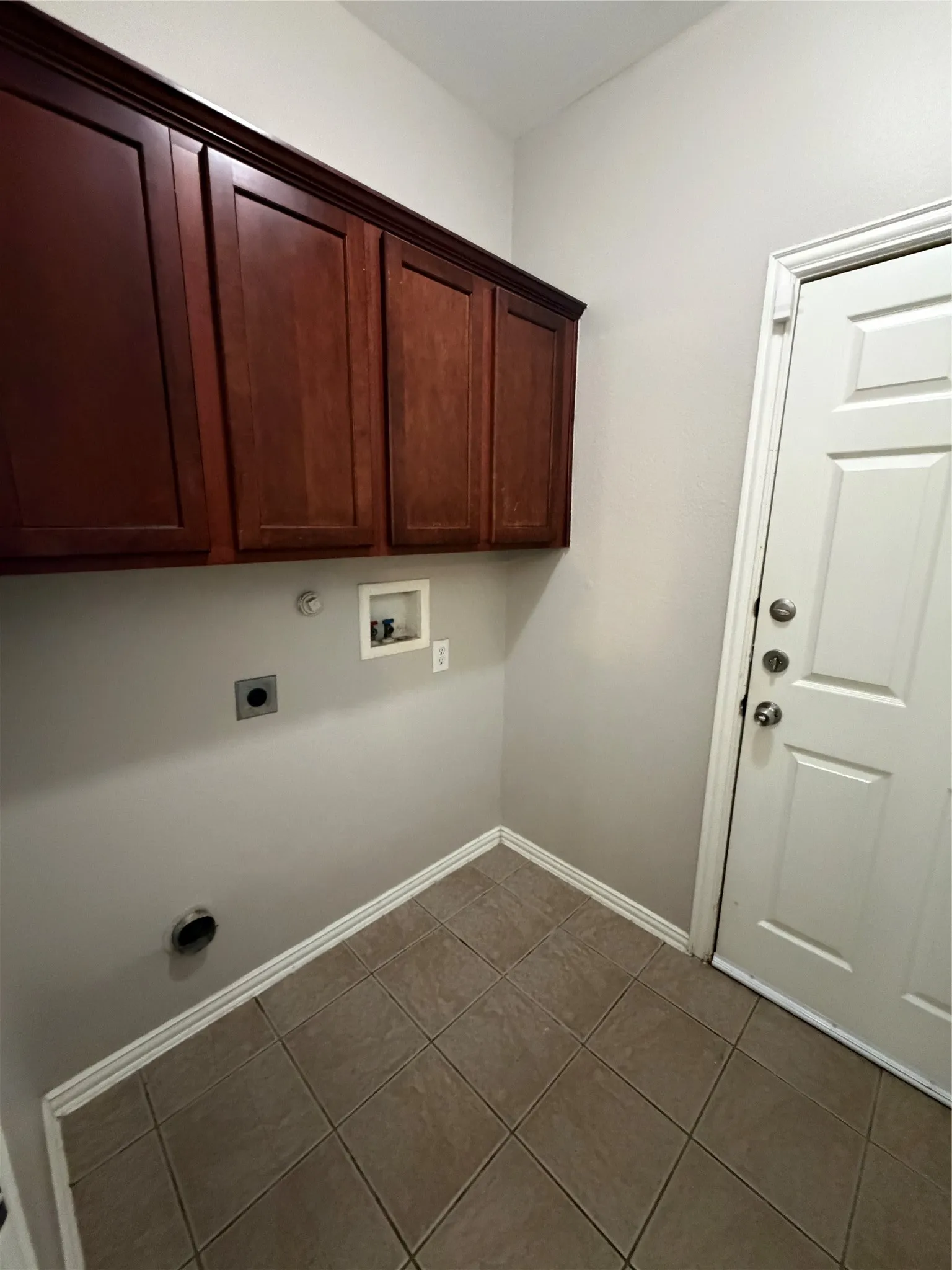Single Family Residence For Rent in Denton County , 1016 Grey Fox Drive, Savannah, Texas 76227, 4 Bedroom, 3 Bathroom, 2 Garage spaces, 2,714 Sqft, built in 2005, mls#21329554, Real Estate Agent in Savannah, Homes For Rent in Denton county, Homes For Rent in Savannah, Realtor in Savannah Texas, Real Estate Brokerage Independent Realty Texas, Luminita Cordes Realtor