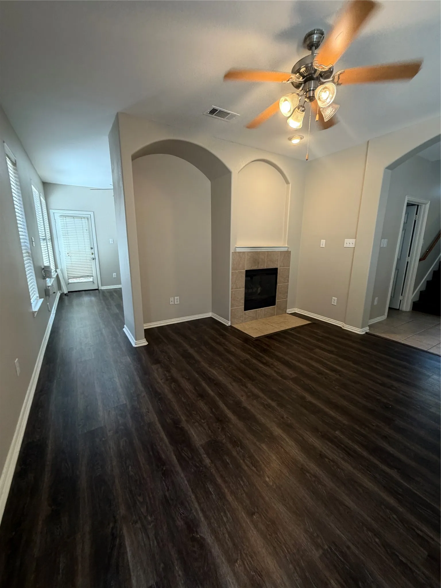 Single Family Residence For Rent in Denton County , 1016 Grey Fox Drive, Savannah, Texas 76227, 4 Bedroom, 3 Bathroom, 2 Garage spaces, 2,714 Sqft, built in 2005, mls#21329554, Real Estate Agent in Savannah, Homes For Rent in Denton county, Homes For Rent in Savannah, Realtor in Savannah Texas, Real Estate Brokerage Independent Realty Texas, Luminita Cordes Realtor