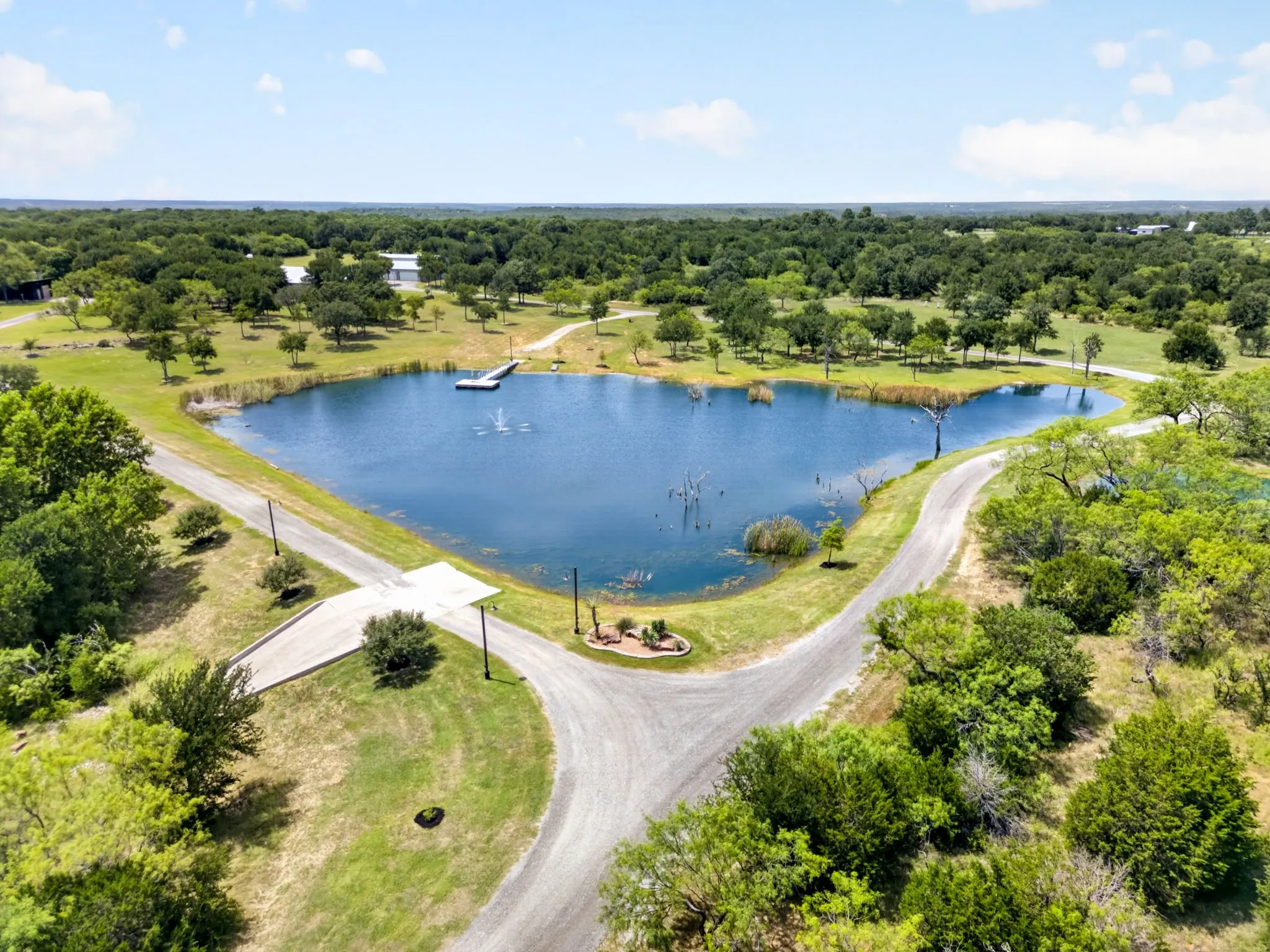 Single Family Residence For Sale in Parker County , 576 Maddux Road, Weatherford, Texas 76088, 3 Bedroom, 3 Bathroom, 3 Garage spaces, 3,216 Sqft, built in 2021, mls#21327825, Real Estate Agent in Weatherford, Homes For Sale in Parker county, Homes For Sale in Weatherford, Realtor in Weatherford Texas, Real Estate Brokerage Independent Realty Texas, Luminita Cordes Realtor