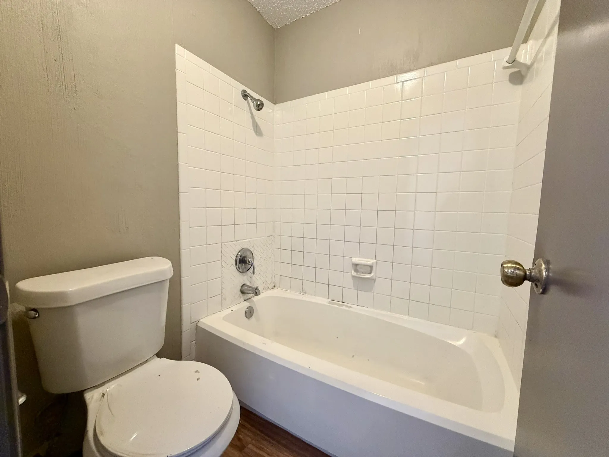 Condominium For Sale in Dallas County , 12482 Abrams Road 2521, Dallas, Texas 75243, 2 Bedrooms, 2 Bathrooms, Garage spaces, 955 Sqft, built in 1982, Price $175,000, mls#21329378, Real Estate Agent in Dallas, Homes For Sale in Dallas county, Homes For Sale in Dallas, Realtor in Dallas Texas, Real Estate Brokerage Independent Realty Texas, Luminita Cordes Realtor