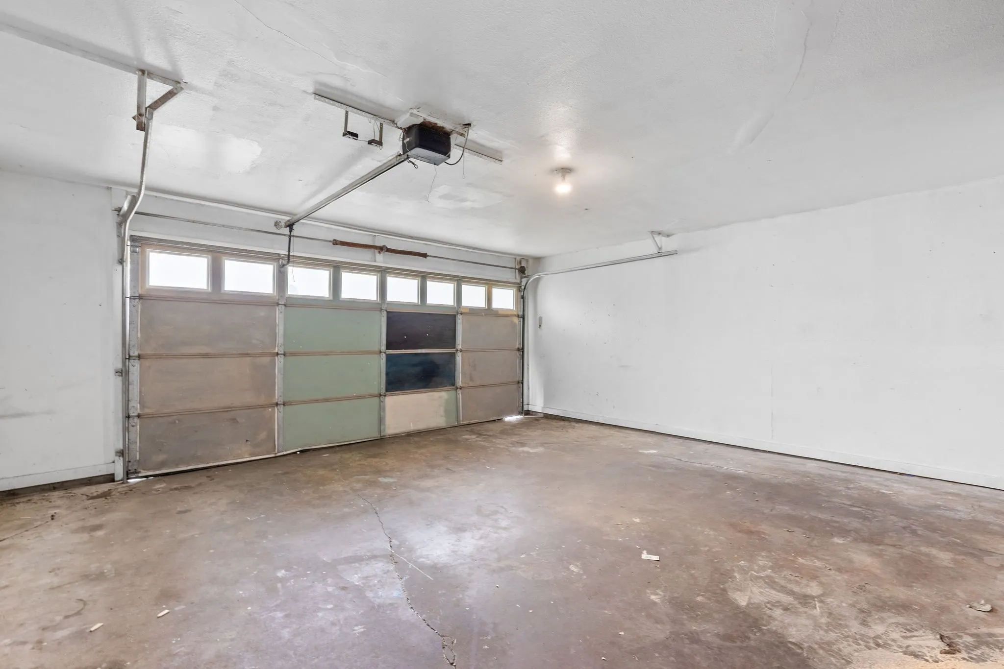 Single Family Residence For Rent in Hopkins County , 705 Plano Street, Sulphur Springs, Texas 75482, 3 Bedroom, 2 Bathroom, 2 Garage spaces, 1,719 Sqft, built in 1965, mls#21329569, Real Estate Agent in Sulphur Springs, Homes For Rent in Hopkins county, Homes For Rent in Sulphur Springs, Realtor in Sulphur Springs Texas, Real Estate Brokerage Independent Realty Texas, Luminita Cordes Realtor