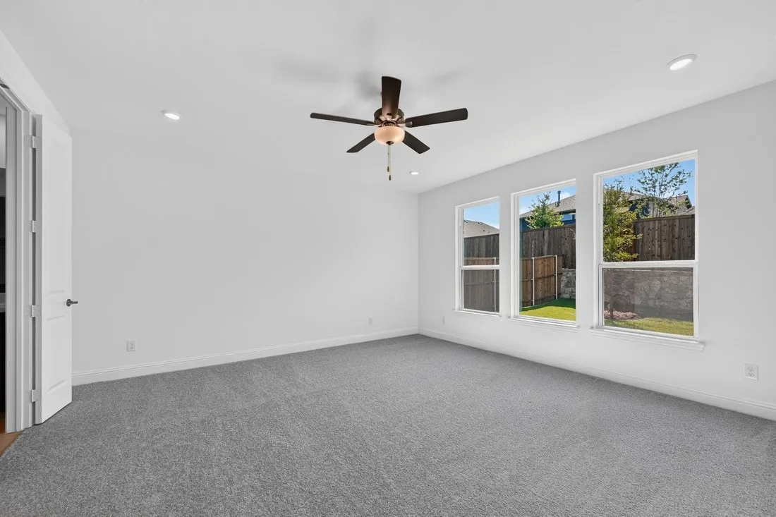535 Wisteria Street ~ Ready Now