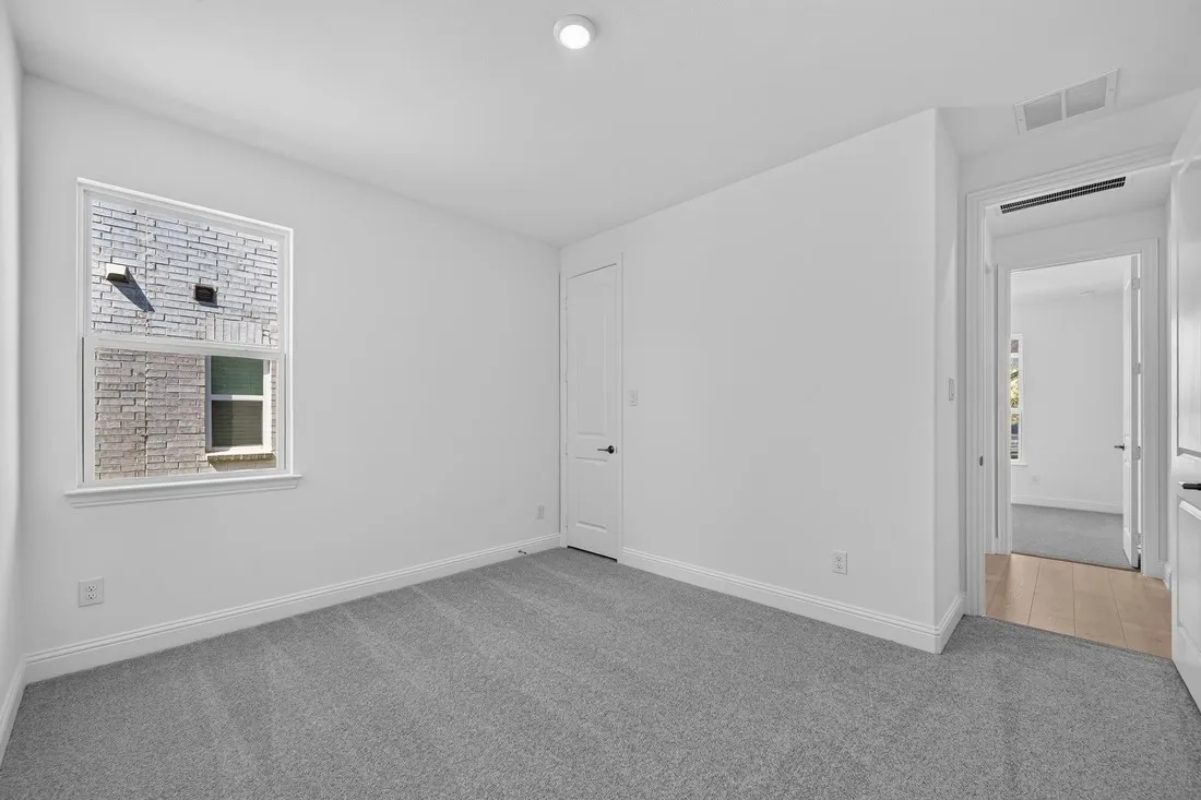 535 Wisteria Street ~ Ready Now