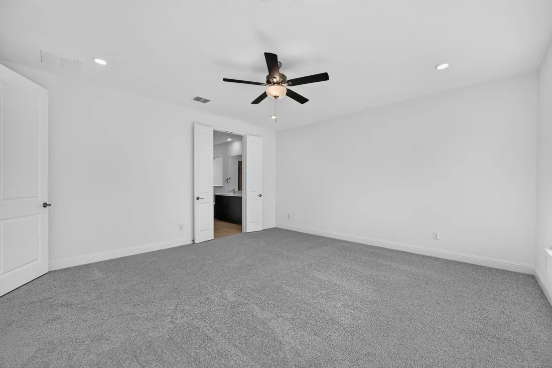 535 Wisteria Street ~ Ready Now