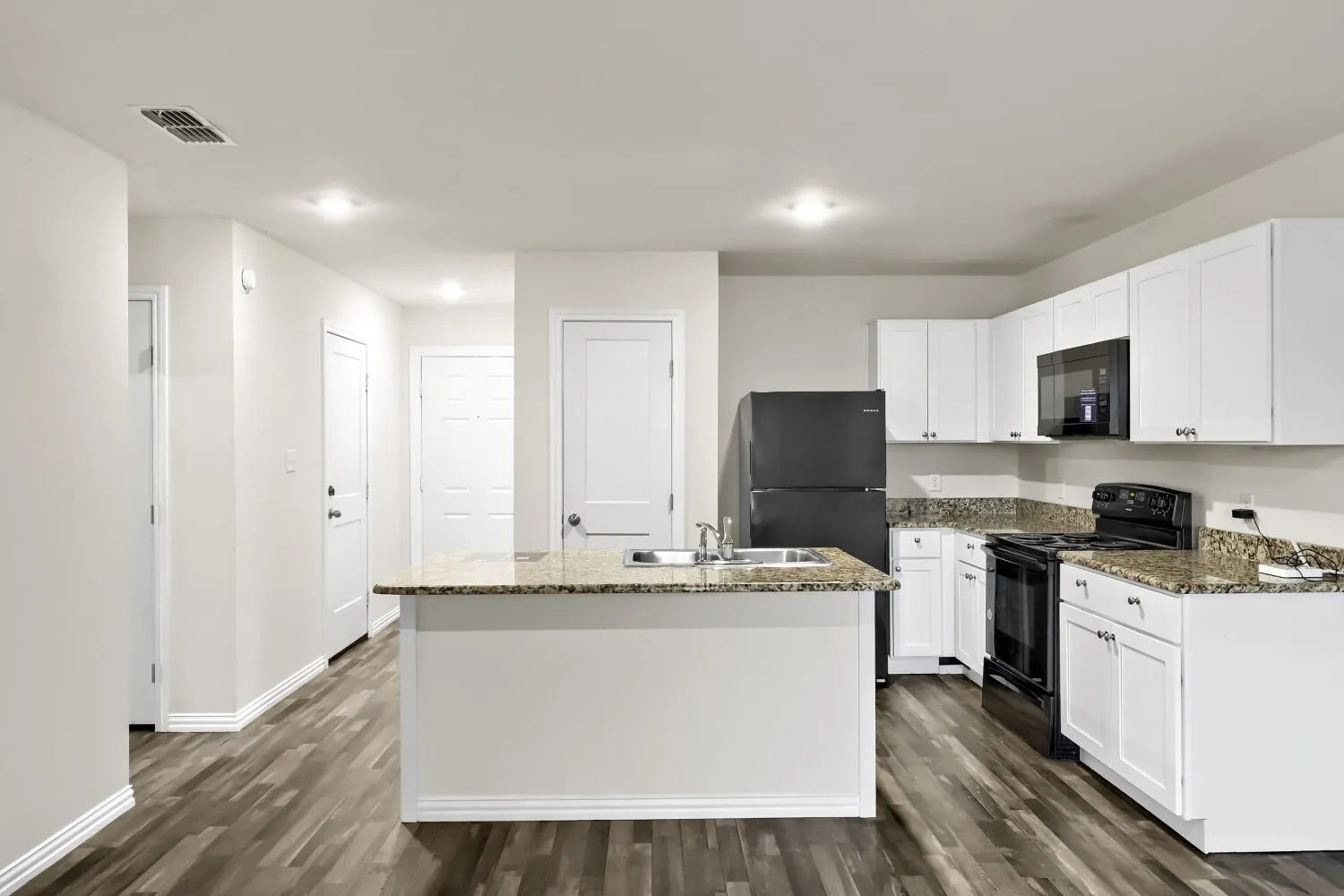 Single Family Residence For Sale in Taylor County , 1439 Plum Street, Abilene, Texas 79601, 3 Bedroom, 2 Bathroom, 2 Garage spaces, 1,028 Sqft, built in 2020, mls#21327119, Real Estate Agent in Abilene, Homes For Sale in Taylor county, Homes For Sale in Abilene, Realtor in Abilene Texas, Real Estate Brokerage Independent Realty Texas, Luminita Cordes Realtor