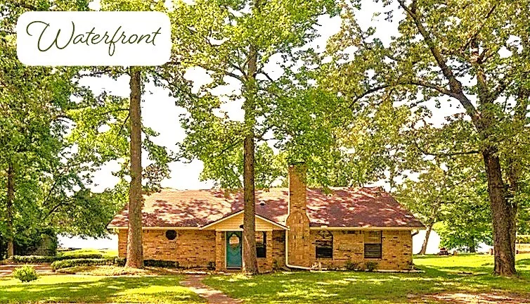 Single Family Residence For Sale in Wood County , 1160 County Road 2425, Mineola, Texas 75773, 2 Bedroom, 3 Bathroom, 2 Garage spaces, 1,941 Sqft, built in 1994, mls#21329088, Real Estate Agent in Mineola, Homes For Sale in Wood county, Homes For Sale in Mineola, Realtor in Mineola Texas, Real Estate Brokerage Independent Realty Texas, Luminita Cordes Realtor