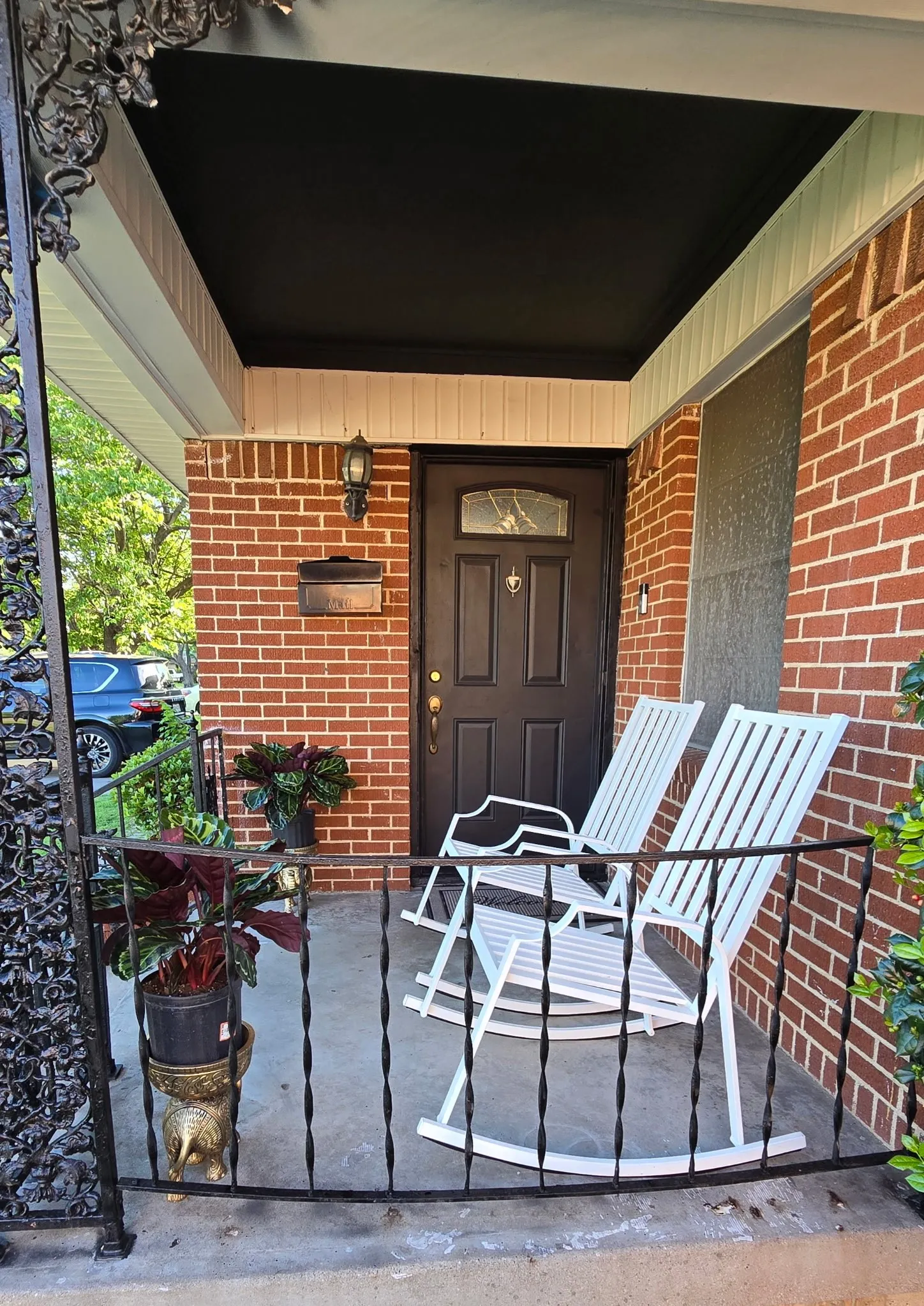 Single Family Residence For Sale in Dallas County , 1415 Gillette Street, Dallas, Texas 75217, 4 Bedrooms, 3 Bathrooms, 2 Garage spaces, 2,800 Sqft, built in 1957, Price $350,000, mls#21329589, Real Estate Agent in Dallas, Homes For Sale in Dallas county, Homes For Sale in Dallas, Realtor in Dallas Texas, Real Estate Brokerage Independent Realty Texas, Luminita Cordes Realtor