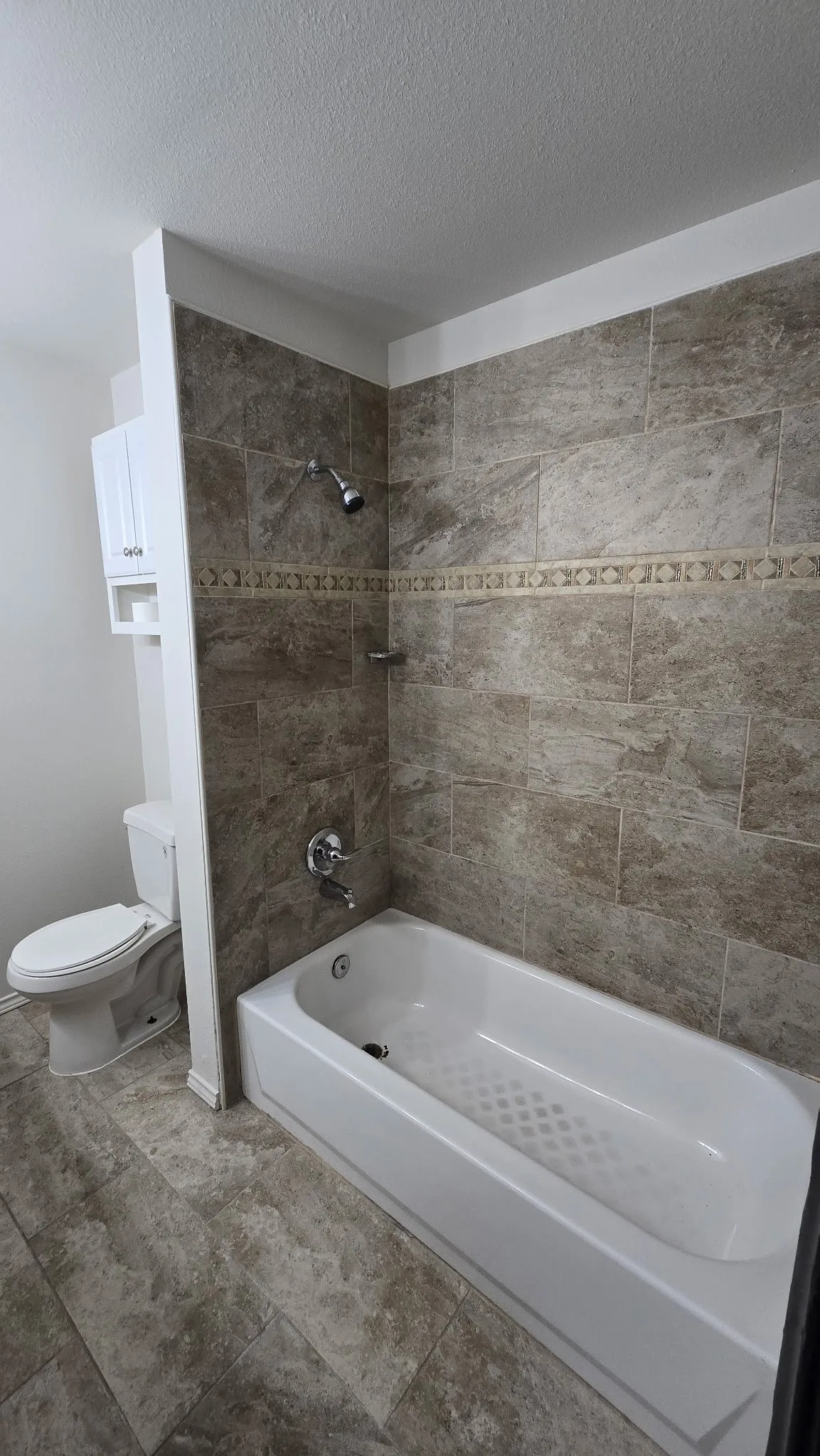 Single Family Residence For Sale in Dallas County , 1415 Gillette Street, Dallas, Texas 75217, 4 Bedrooms, 3 Bathrooms, 2 Garage spaces, 2,800 Sqft, built in 1957, Price $350,000, mls#21329589, Real Estate Agent in Dallas, Homes For Sale in Dallas county, Homes For Sale in Dallas, Realtor in Dallas Texas, Real Estate Brokerage Independent Realty Texas, Luminita Cordes Realtor