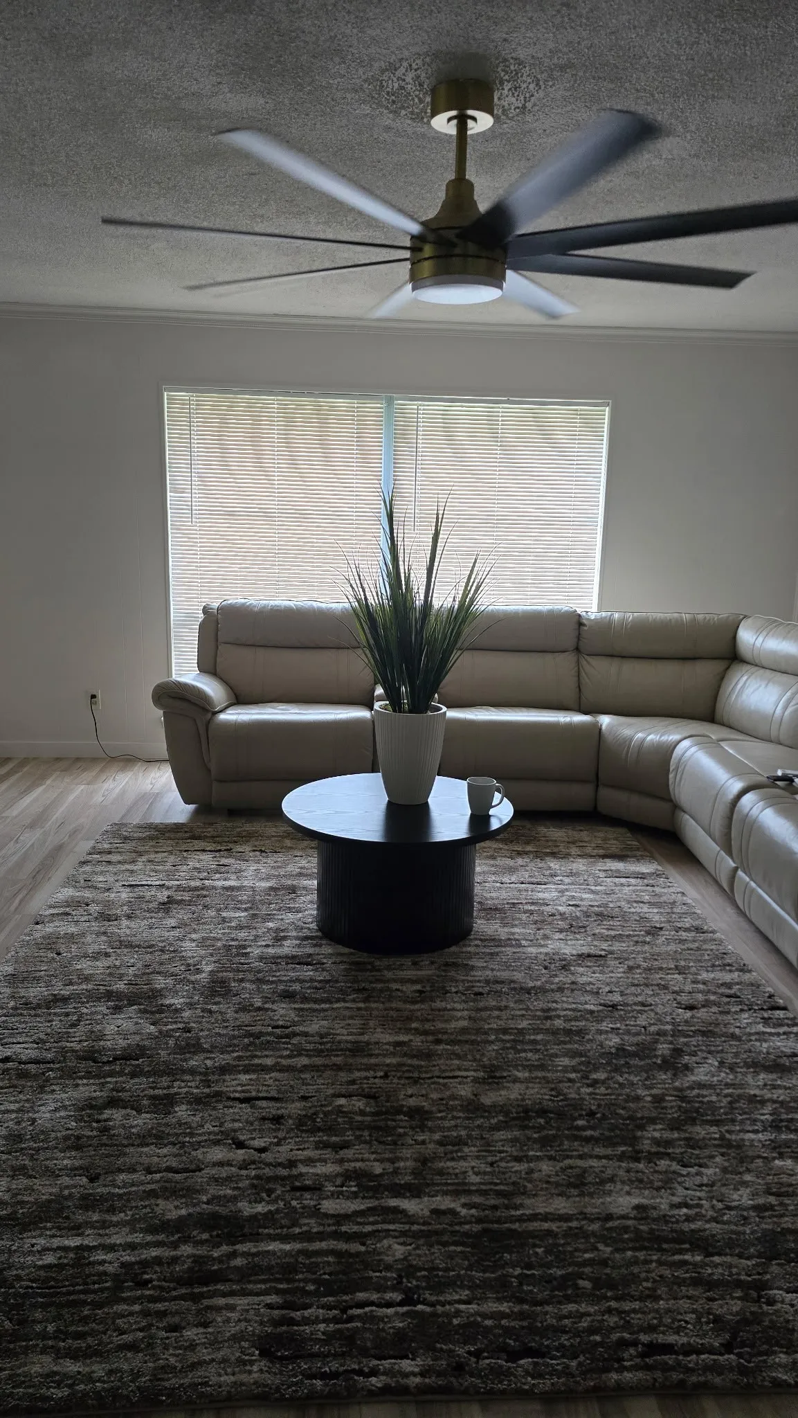 Single Family Residence For Sale in Dallas County , 1415 Gillette Street, Dallas, Texas 75217, 4 Bedrooms, 3 Bathrooms, 2 Garage spaces, 2,800 Sqft, built in 1957, Price $350,000, mls#21329589, Real Estate Agent in Dallas, Homes For Sale in Dallas county, Homes For Sale in Dallas, Realtor in Dallas Texas, Real Estate Brokerage Independent Realty Texas, Luminita Cordes Realtor