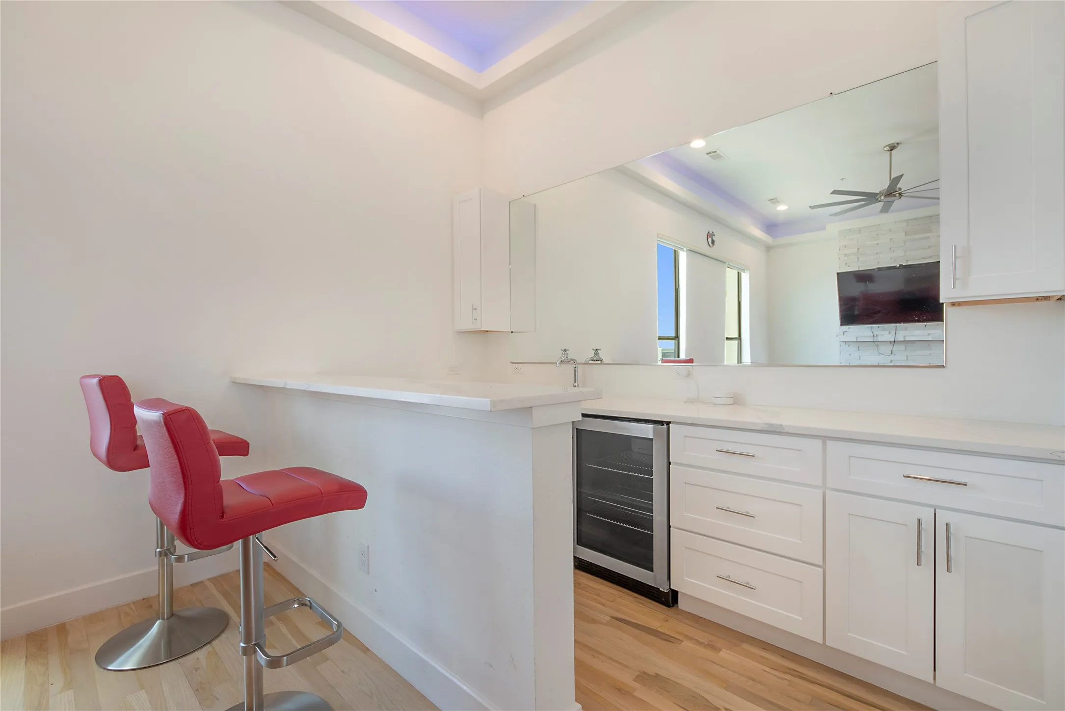 Single Family Residence For Sale in Denton County , 4944 Blaynes View, The Colony, Texas 75056, 4 Bedroom, 6 Bathroom, 2 Garage spaces, 3,407 Sqft, built in 2020, mls#21329420, Real Estate Agent in The Colony, Homes For Sale in Denton county, Homes For Sale in The Colony, Realtor in The Colony Texas, Real Estate Brokerage Independent Realty Texas, Luminita Cordes Realtor