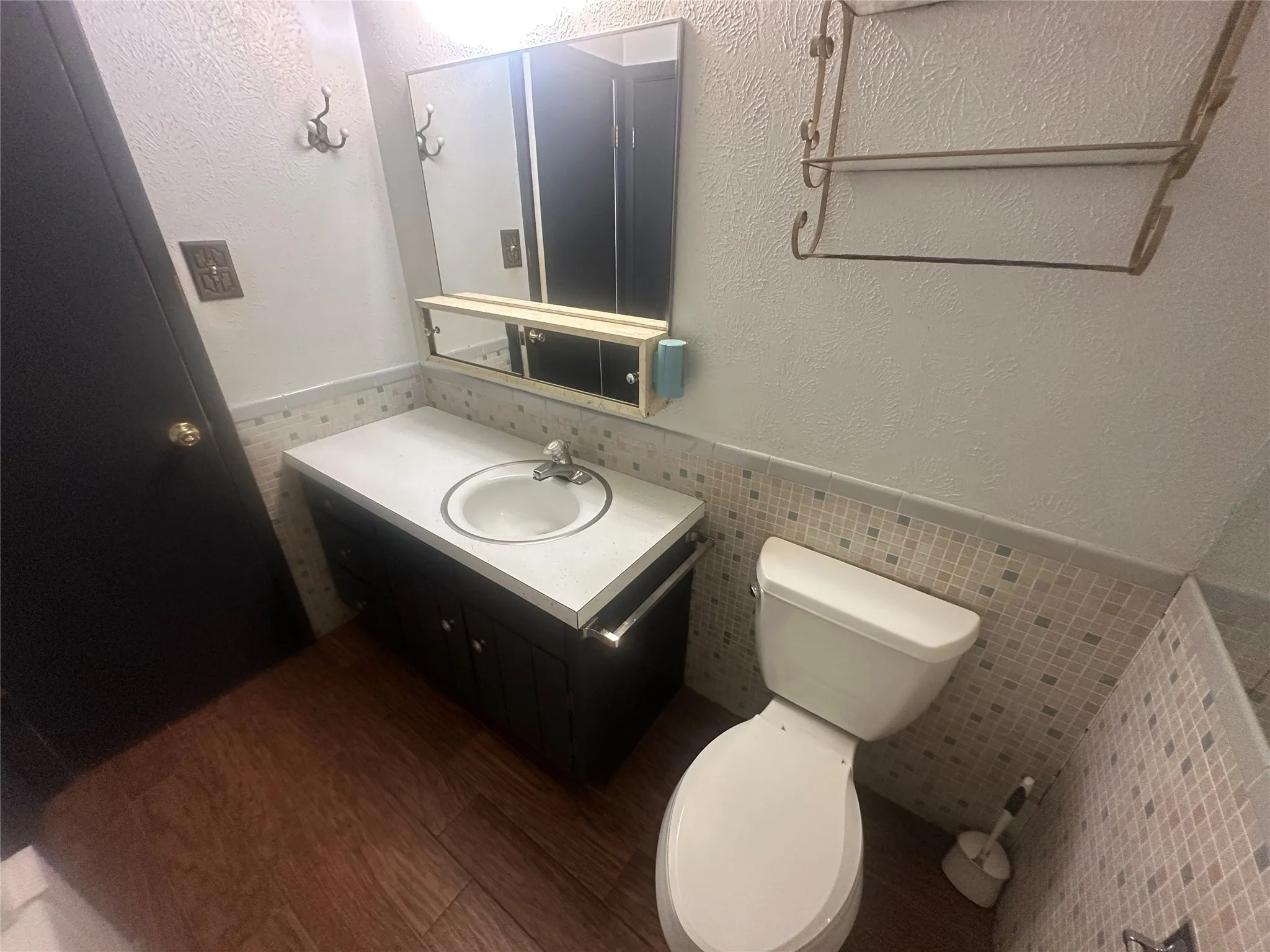 Single Family Residence For Sale in Montague County , 1507 N Matthews Street, Bowie, Texas 76230, 3 Bedroom, 2 Bathroom, 2 Garage spaces, 1,403 Sqft, built in 1968, mls#21329595, Real Estate Agent in Bowie, Homes For Sale in Montague county, Homes For Sale in Bowie, Realtor in Bowie Texas, Real Estate Brokerage Independent Realty Texas, Luminita Cordes Realtor