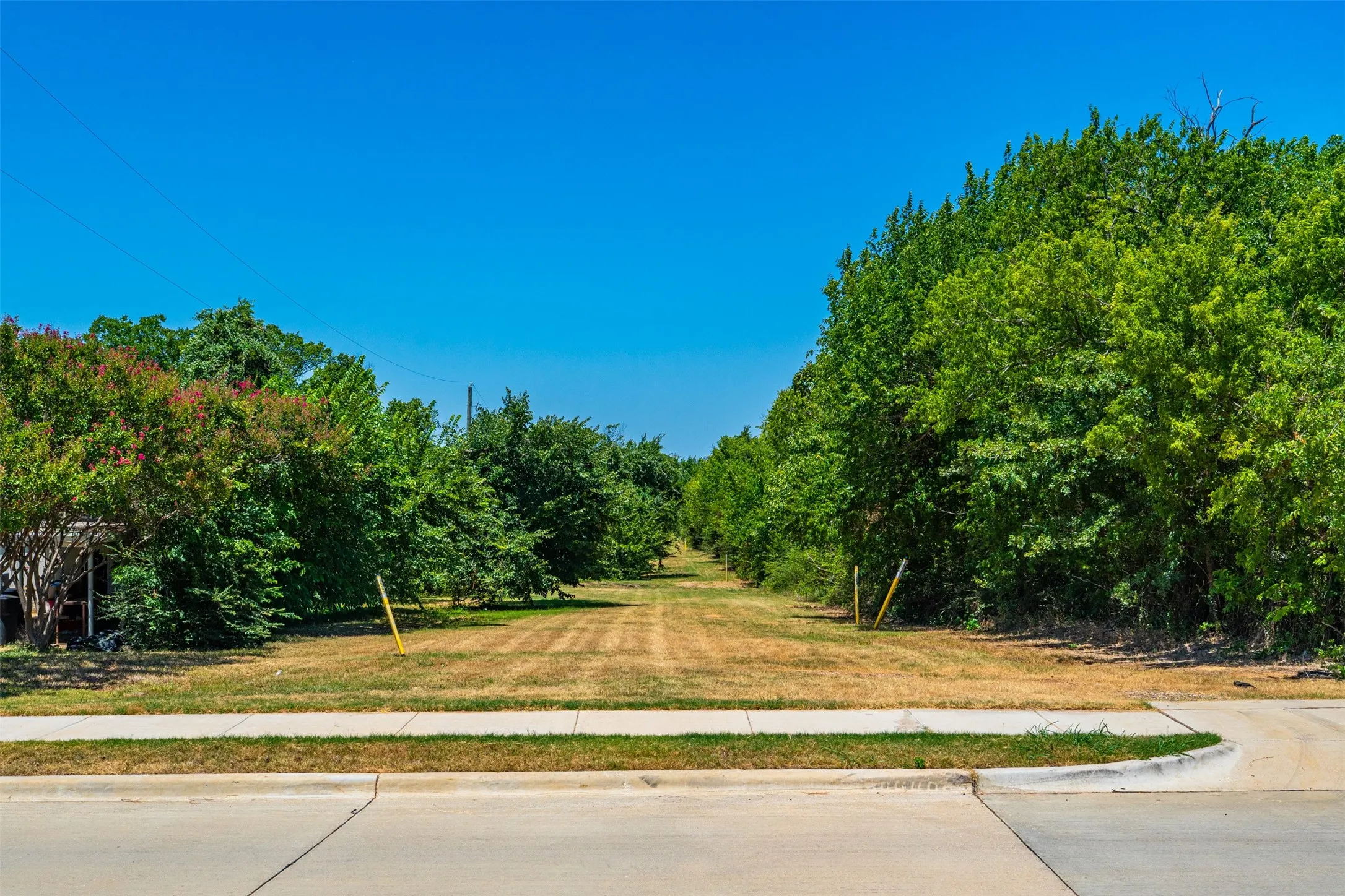 Improved Land For Sale in Tarrant County , 137 Collett Sublett Road, Kennedale, Texas 76060, 0, 0, Garage spaces, 0 Sqft, built in 1900, mls#21326580, Real Estate Agent in Kennedale, Homes For Sale in Tarrant county, Homes For Sale in Kennedale, Realtor in Kennedale Texas, Real Estate Brokerage Independent Realty Texas, Luminita Cordes Realtor