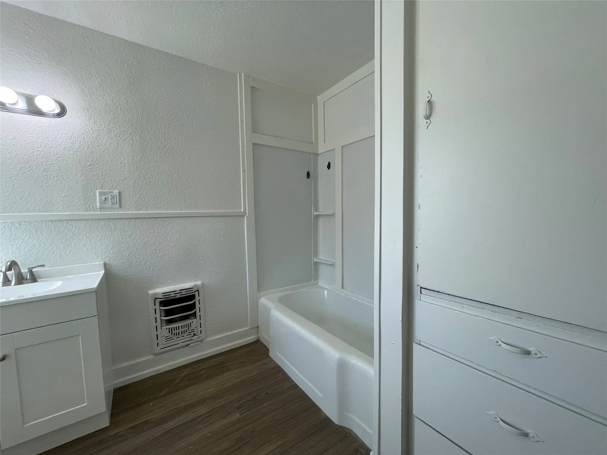 Single Family Residence For Sale in Taylor County , 1918 Swenson Street, Abilene, Texas 79603, 4 Bedrooms, 2 Bathrooms, Garage spaces, 2,088 Sqft, built in 1933, Price $330,000, mls#21329598, Real Estate Agent in Abilene, Homes For Sale in Taylor county, Homes For Sale in Abilene, Realtor in Abilene Texas, Real Estate Brokerage Independent Realty Texas, Luminita Cordes Realtor