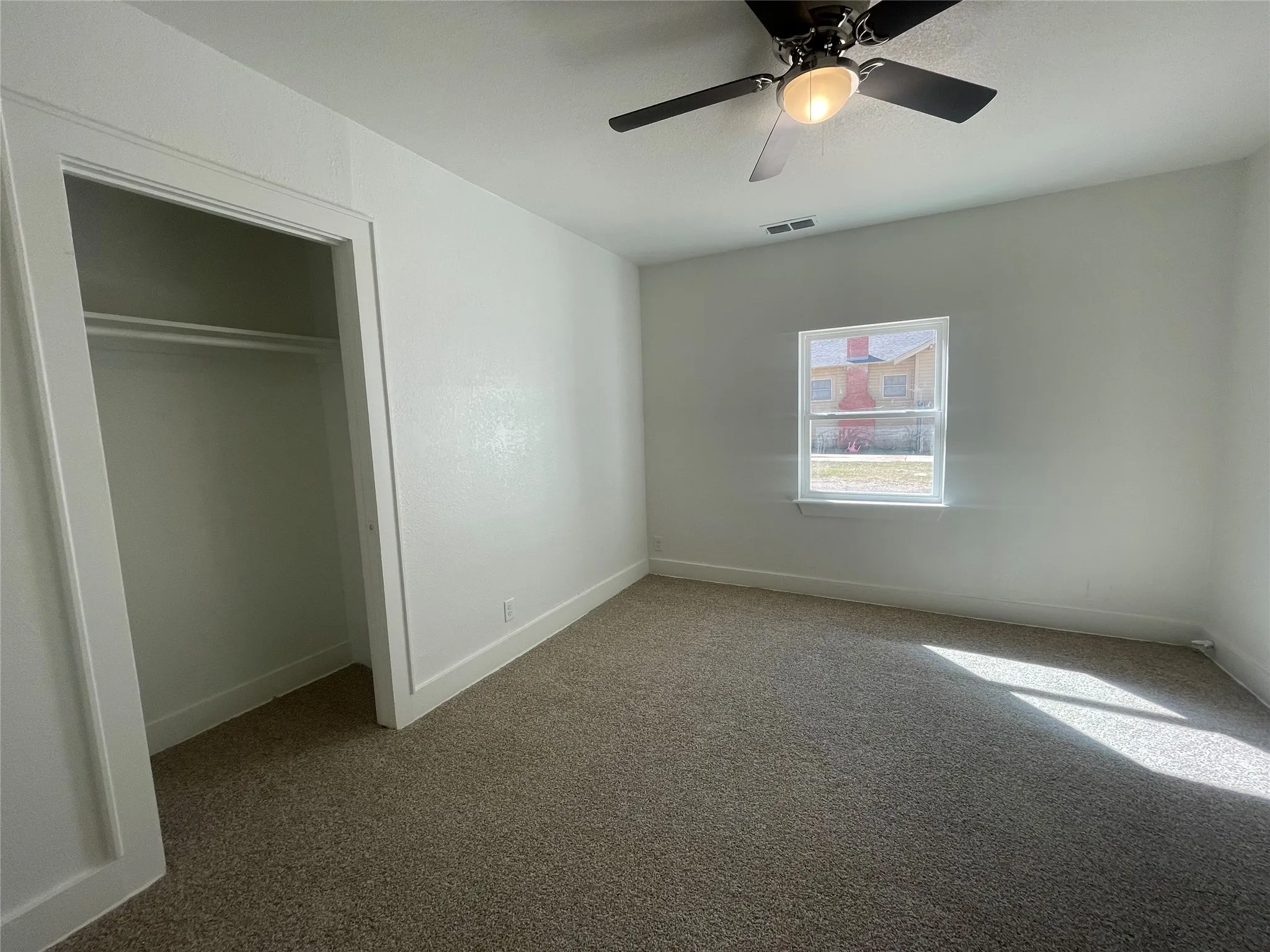 Single Family Residence For Sale in Taylor County , 1918 Swenson Street, Abilene, Texas 79603, 4 Bedrooms, 2 Bathrooms, Garage spaces, 2,088 Sqft, built in 1933, Price $330,000, mls#21329598, Real Estate Agent in Abilene, Homes For Sale in Taylor county, Homes For Sale in Abilene, Realtor in Abilene Texas, Real Estate Brokerage Independent Realty Texas, Luminita Cordes Realtor