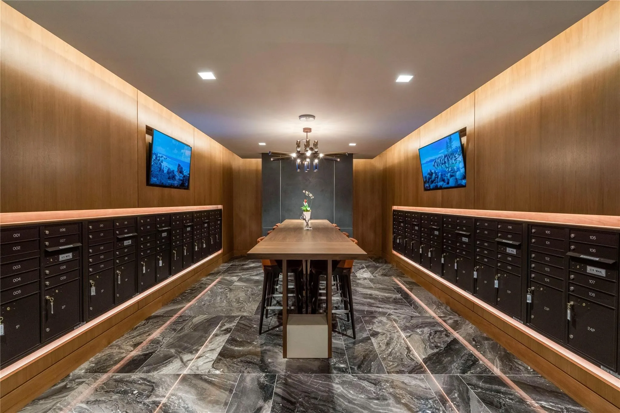 Condominium For Rent in Collin County , 7901 Windrose Avenue 1001, Plano, Texas 75024, 2 Bedroom, 3 Bathroom, 2 Garage spaces, 2,245 Sqft, built in 2019, mls#21326969, Real Estate Agent in Plano, Homes For Rent in Collin county, Homes For Rent in Plano, Realtor in Plano Texas, Real Estate Brokerage Independent Realty Texas, Luminita Cordes Realtor