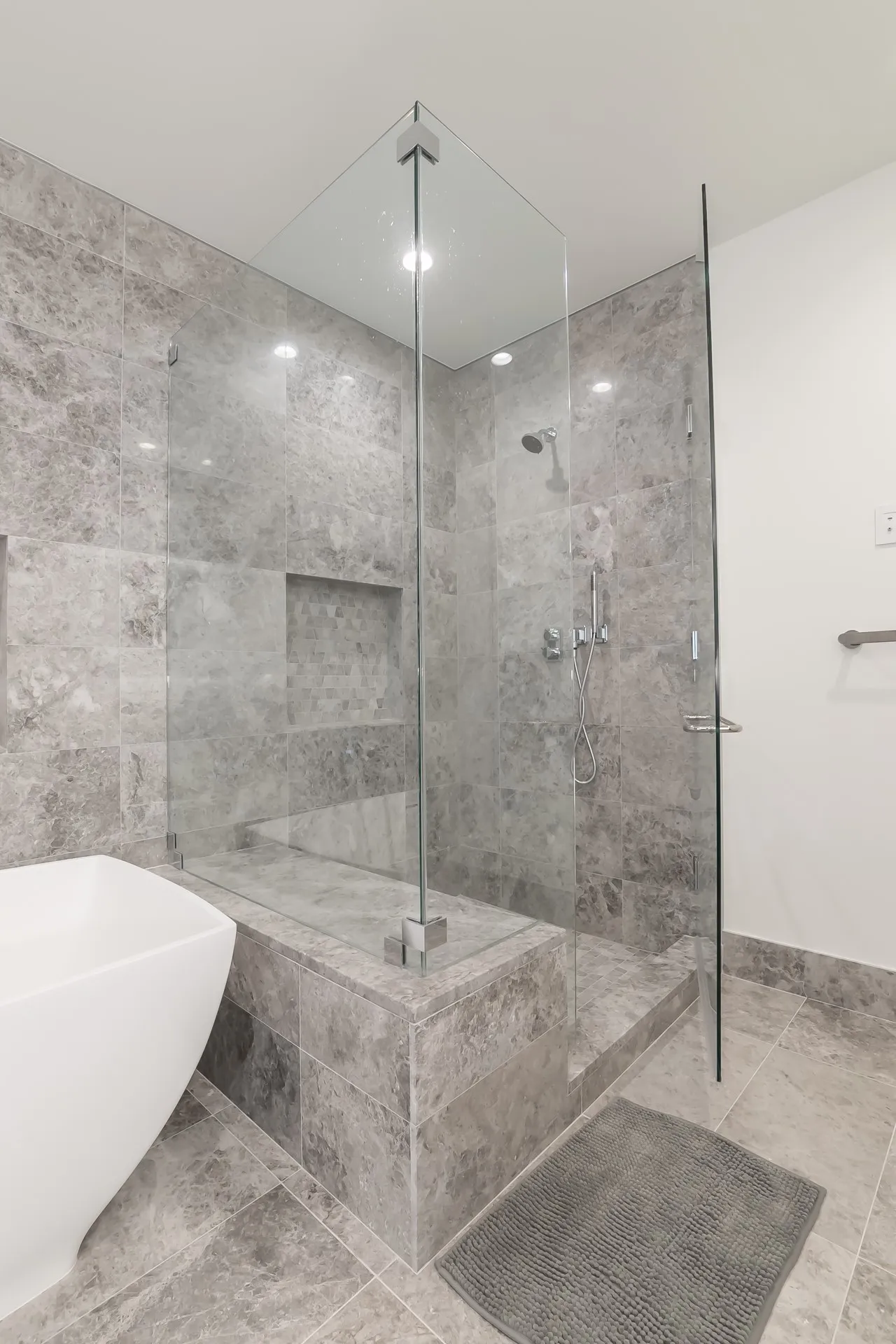 Condominium For Rent in Collin County , 7901 Windrose Avenue 1001, Plano, Texas 75024, 2 Bedroom, 3 Bathroom, 2 Garage spaces, 2,245 Sqft, built in 2019, mls#21326969, Real Estate Agent in Plano, Homes For Rent in Collin county, Homes For Rent in Plano, Realtor in Plano Texas, Real Estate Brokerage Independent Realty Texas, Luminita Cordes Realtor