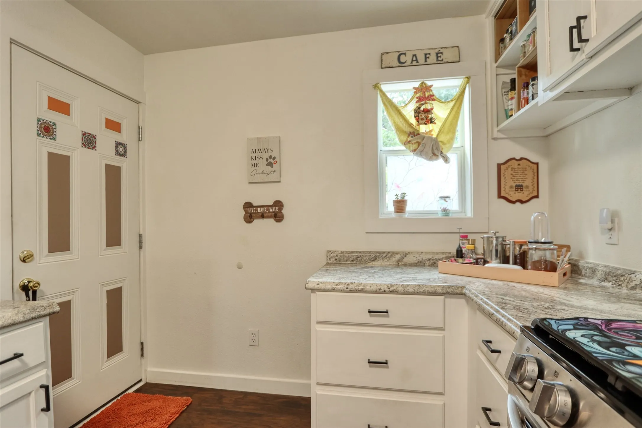 Single Family Residence For Sale in Mc Lennan County , 3128 Fadal Avenue, Waco, Texas 76708, 2 Bedroom, 1 Bathroom, Garage spaces, 1,057 Sqft, built in 1950, mls#21324526, Real Estate Agent in Waco, Homes For Sale in Mc Lennan county, Homes For Sale in Waco, Realtor in Waco Texas, Real Estate Brokerage Independent Realty Texas, Luminita Cordes Realtor