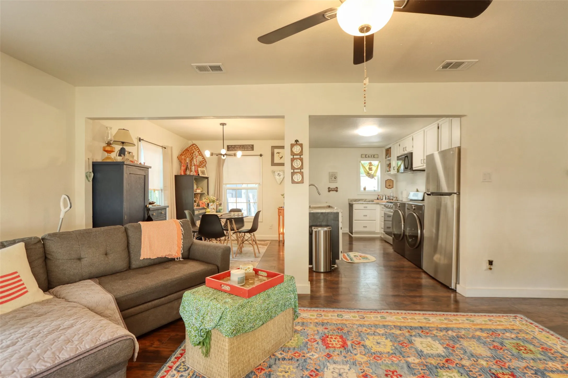 Single Family Residence For Sale in Mc Lennan County , 3128 Fadal Avenue, Waco, Texas 76708, 2 Bedroom, 1 Bathroom, Garage spaces, 1,057 Sqft, built in 1950, mls#21324526, Real Estate Agent in Waco, Homes For Sale in Mc Lennan county, Homes For Sale in Waco, Realtor in Waco Texas, Real Estate Brokerage Independent Realty Texas, Luminita Cordes Realtor