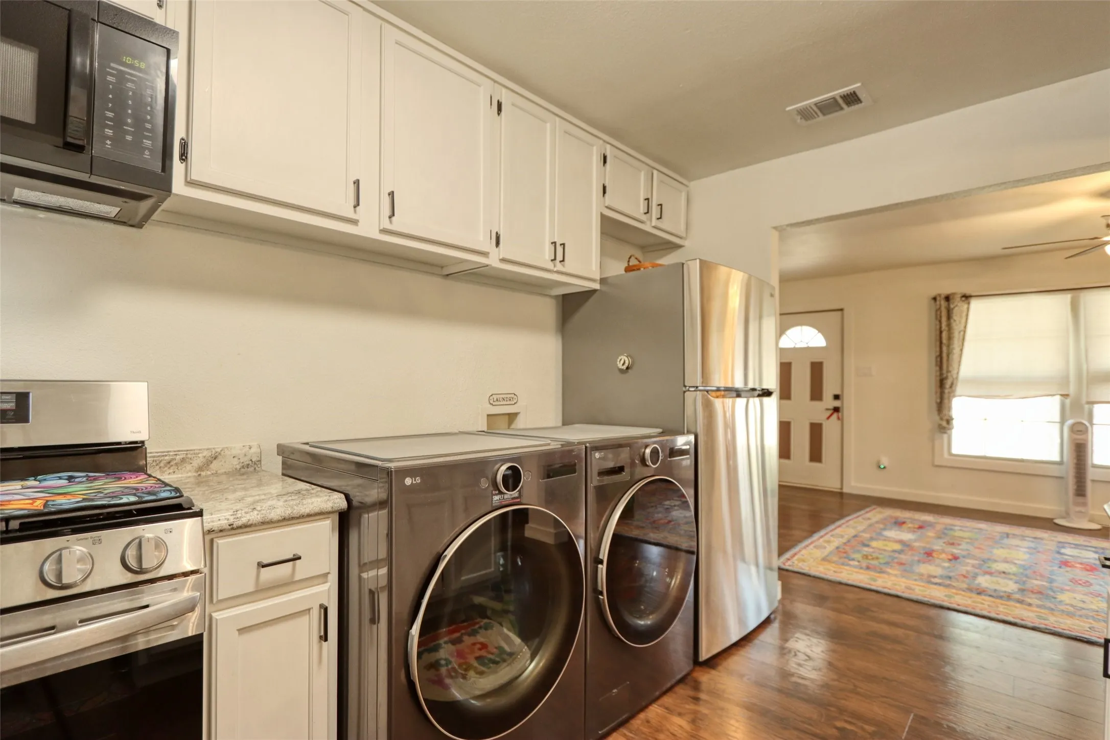 Single Family Residence For Sale in Mc Lennan County , 3128 Fadal Avenue, Waco, Texas 76708, 2 Bedroom, 1 Bathroom, Garage spaces, 1,057 Sqft, built in 1950, mls#21324526, Real Estate Agent in Waco, Homes For Sale in Mc Lennan county, Homes For Sale in Waco, Realtor in Waco Texas, Real Estate Brokerage Independent Realty Texas, Luminita Cordes Realtor