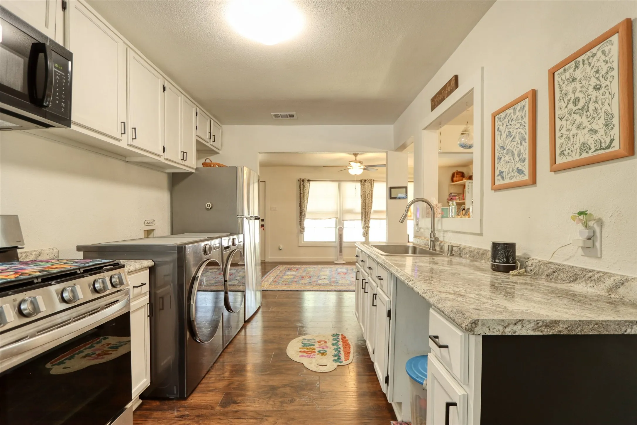 Single Family Residence For Sale in Mc Lennan County , 3128 Fadal Avenue, Waco, Texas 76708, 2 Bedroom, 1 Bathroom, Garage spaces, 1,057 Sqft, built in 1950, mls#21324526, Real Estate Agent in Waco, Homes For Sale in Mc Lennan county, Homes For Sale in Waco, Realtor in Waco Texas, Real Estate Brokerage Independent Realty Texas, Luminita Cordes Realtor