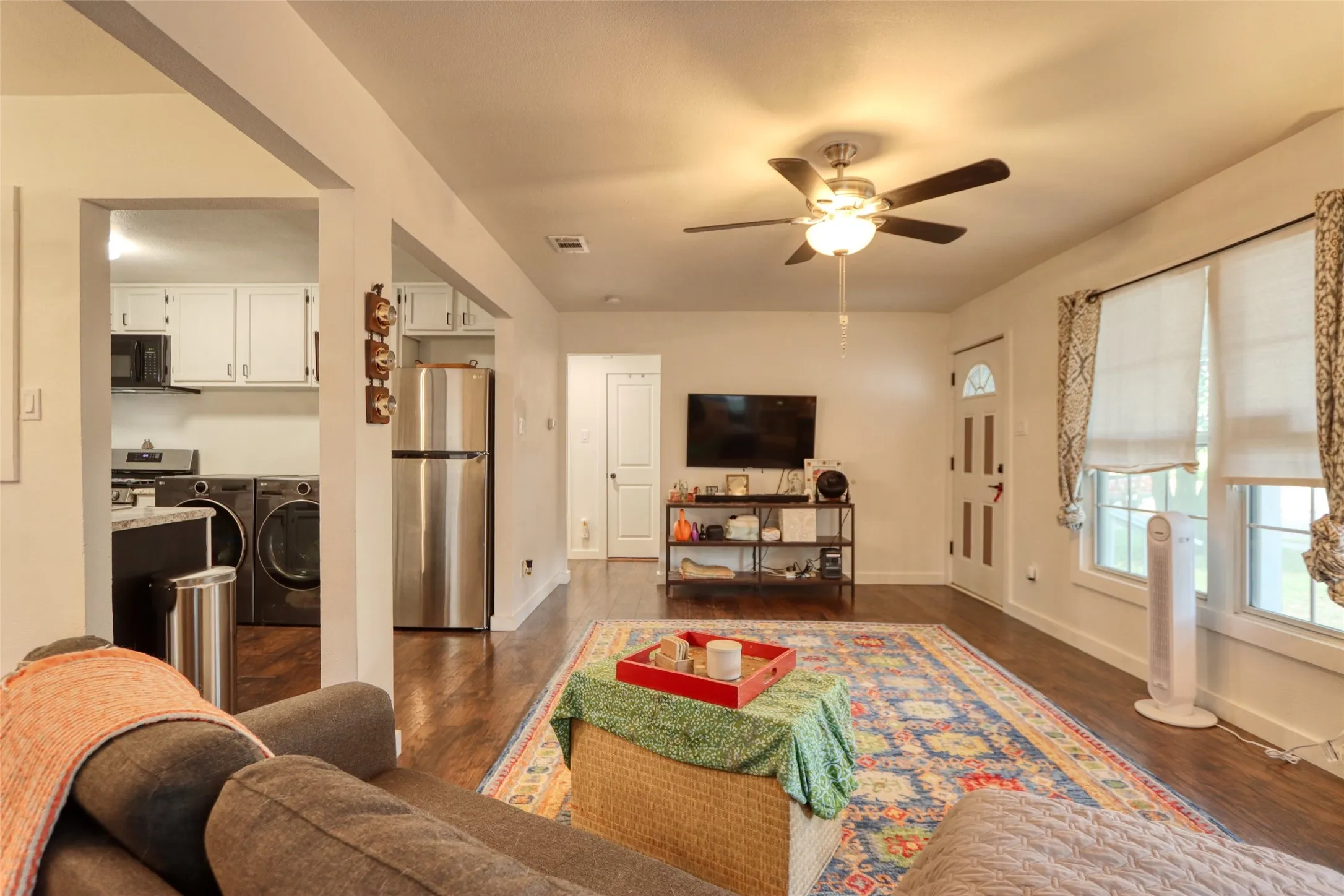 Single Family Residence For Sale in Mc Lennan County , 3128 Fadal Avenue, Waco, Texas 76708, 2 Bedroom, 1 Bathroom, Garage spaces, 1,057 Sqft, built in 1950, mls#21324526, Real Estate Agent in Waco, Homes For Sale in Mc Lennan county, Homes For Sale in Waco, Realtor in Waco Texas, Real Estate Brokerage Independent Realty Texas, Luminita Cordes Realtor