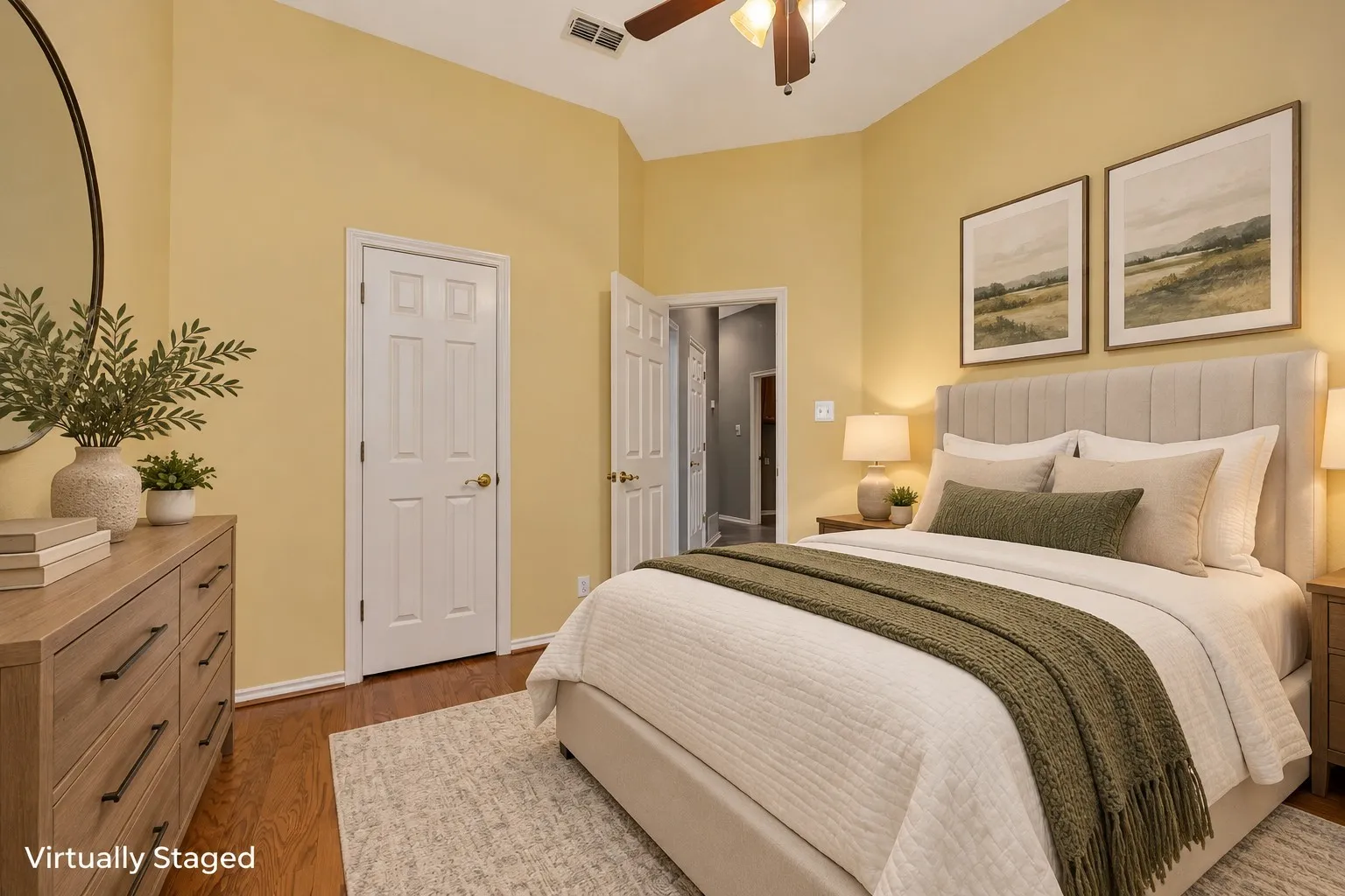 Single Family Residence For Sale in Tarrant County , 4731 Saddlebrook Drive, Benbrook, Texas 76116, 4 Bedroom, 3 Bathroom, 2 Garage spaces, 2,615 Sqft, built in 1991, mls#21329565, Real Estate Agent in Benbrook, Homes For Sale in Tarrant county, Homes For Sale in Benbrook, Realtor in Benbrook Texas, Real Estate Brokerage Independent Realty Texas, Luminita Cordes Realtor