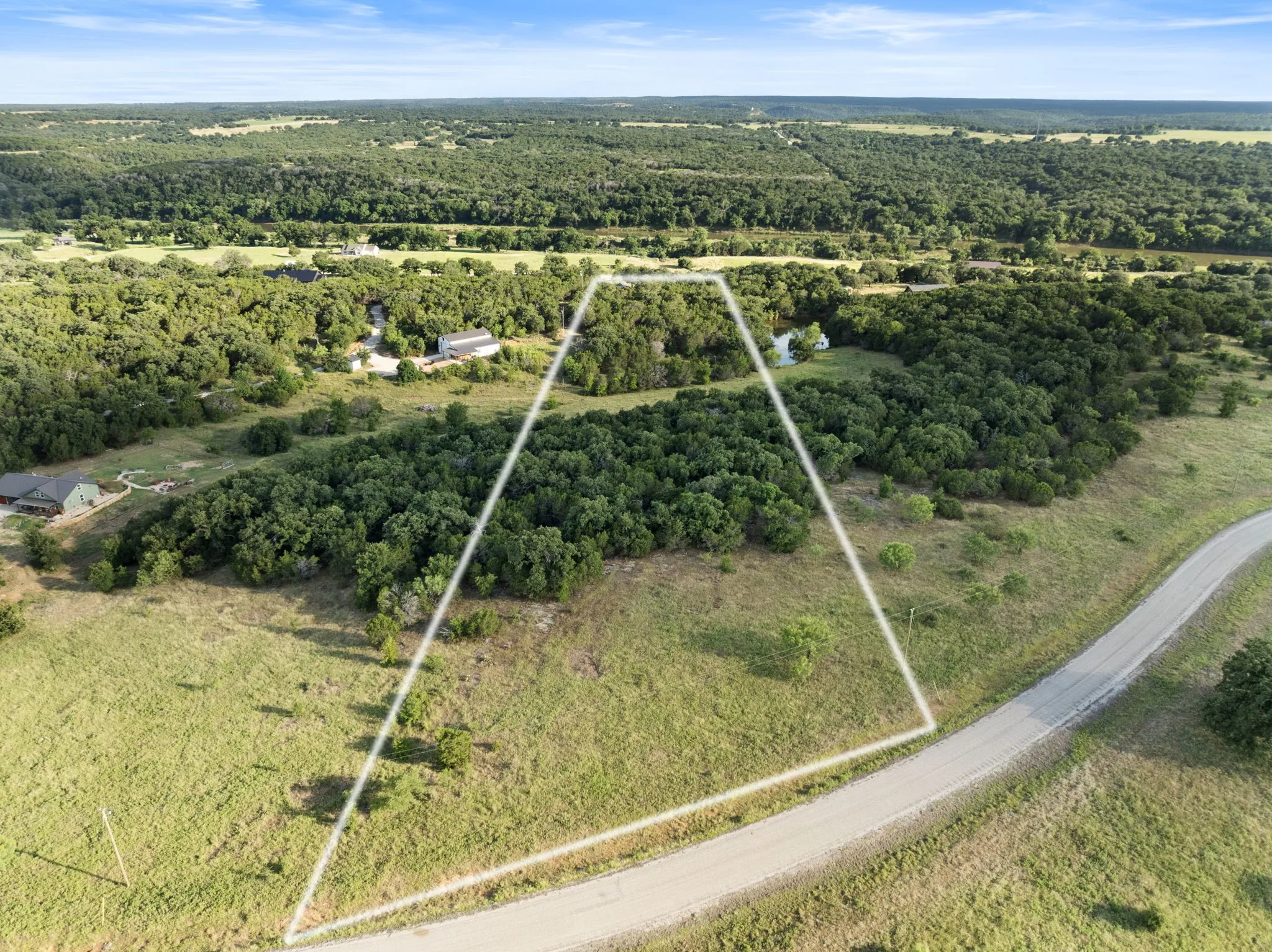 Single Family Residence For Sale in Palo Pinto County , 2134 River Shoals Road, Mineral Wells, Texas 76067, 1 Bedroom, 1 Bathroom, Garage spaces, 448 Sqft, built in 2024, mls#21325066, Real Estate Agent in Mineral Wells, Homes For Sale in Palo Pinto county, Homes For Sale in Mineral Wells, Realtor in Mineral Wells Texas, Real Estate Brokerage Independent Realty Texas, Luminita Cordes Realtor