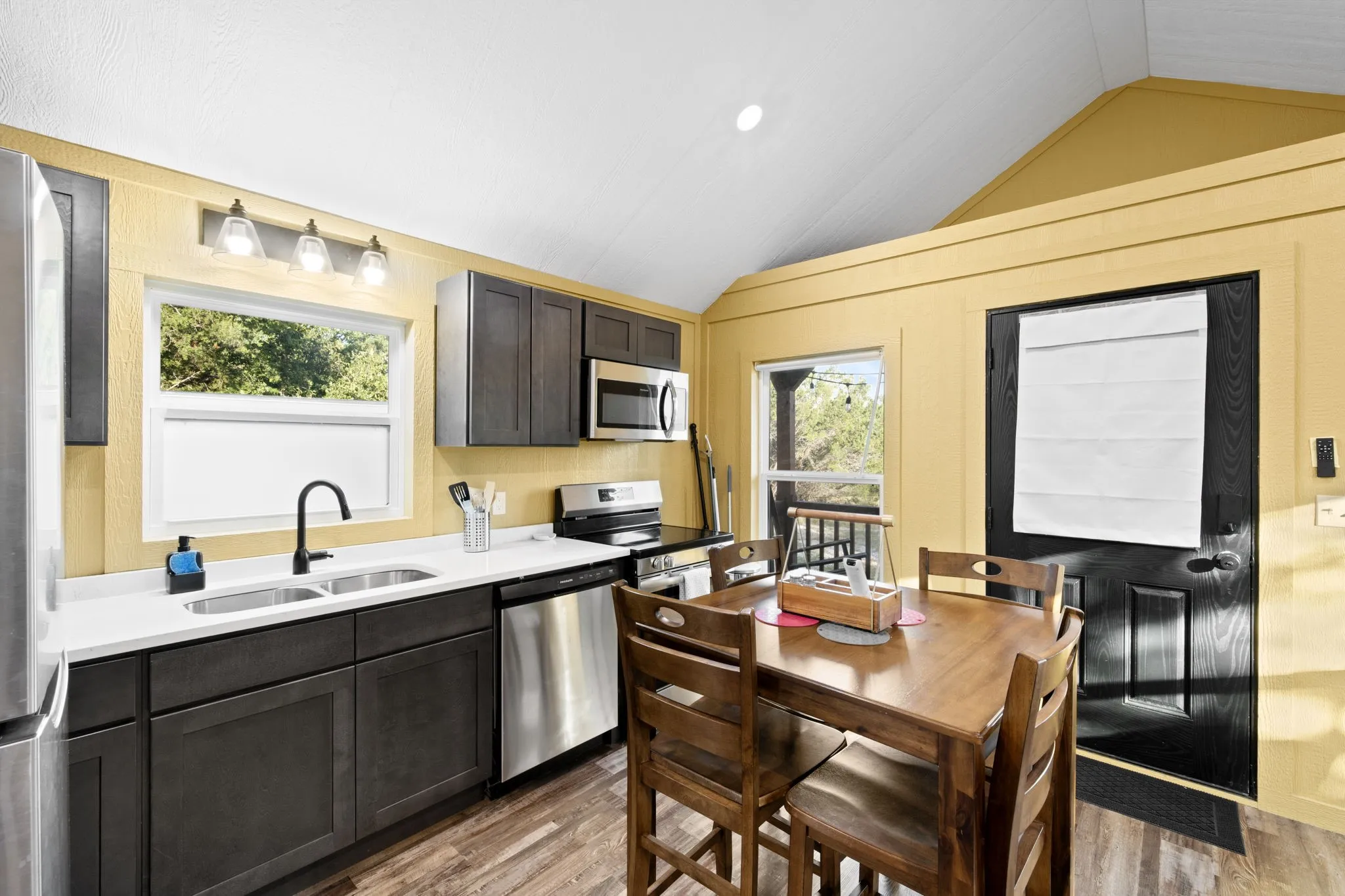Single Family Residence For Sale in Palo Pinto County , 2134 River Shoals Road, Mineral Wells, Texas 76067, 1 Bedroom, 1 Bathroom, Garage spaces, 448 Sqft, built in 2024, mls#21325066, Real Estate Agent in Mineral Wells, Homes For Sale in Palo Pinto county, Homes For Sale in Mineral Wells, Realtor in Mineral Wells Texas, Real Estate Brokerage Independent Realty Texas, Luminita Cordes Realtor