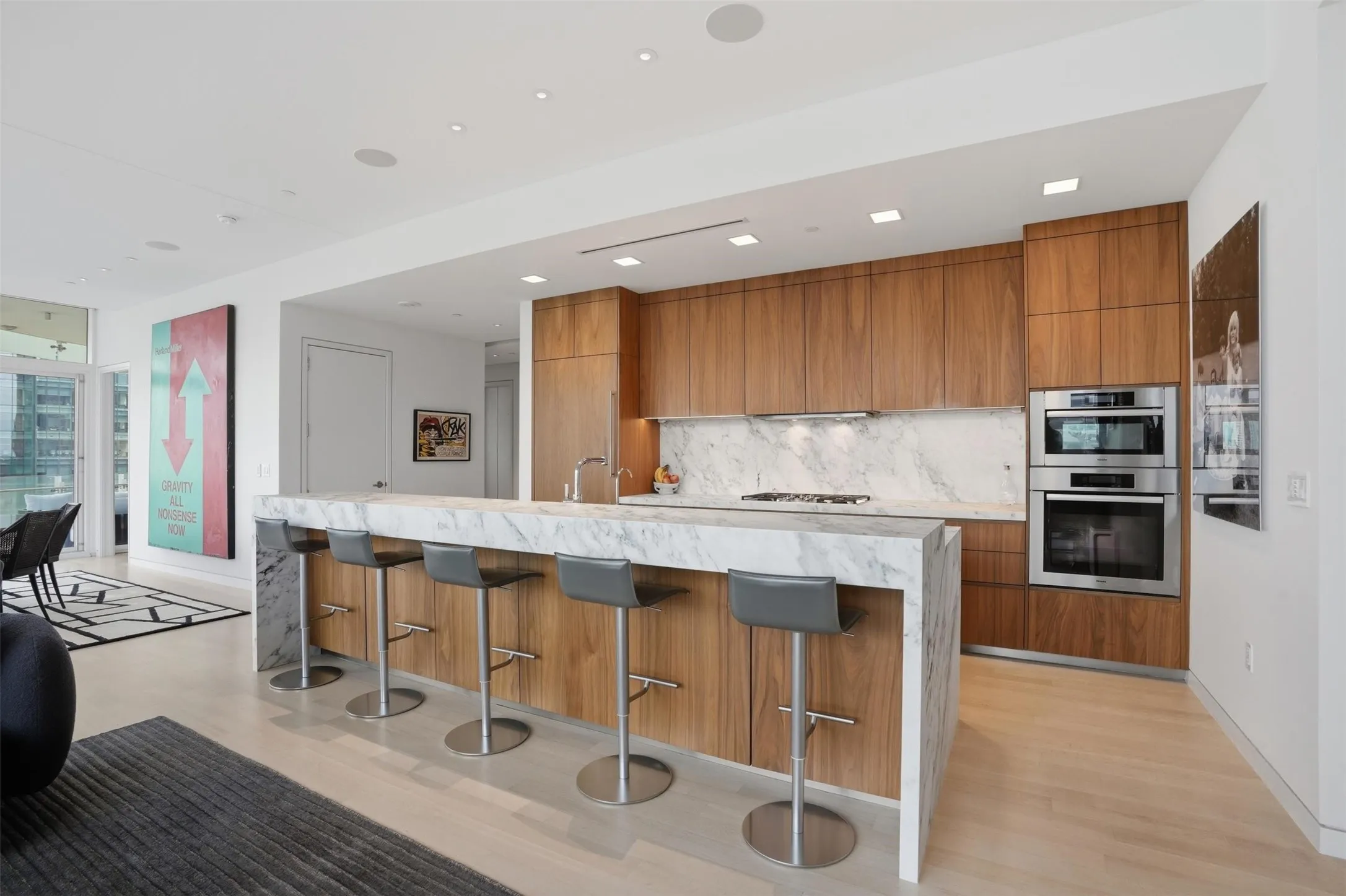 Condominium For Sale in Dallas County , 1918 Olive Street 704, Dallas, Texas 75201, 2 Bedroom, 2 Bathroom, 2 Garage spaces, 2,436 Sqft, built in 2011, mls#21326266, Real Estate Agent in Dallas, Homes For Sale in Dallas county, Homes For Sale in Dallas, Realtor in Dallas Texas, Real Estate Brokerage Independent Realty Texas, Luminita Cordes Realtor