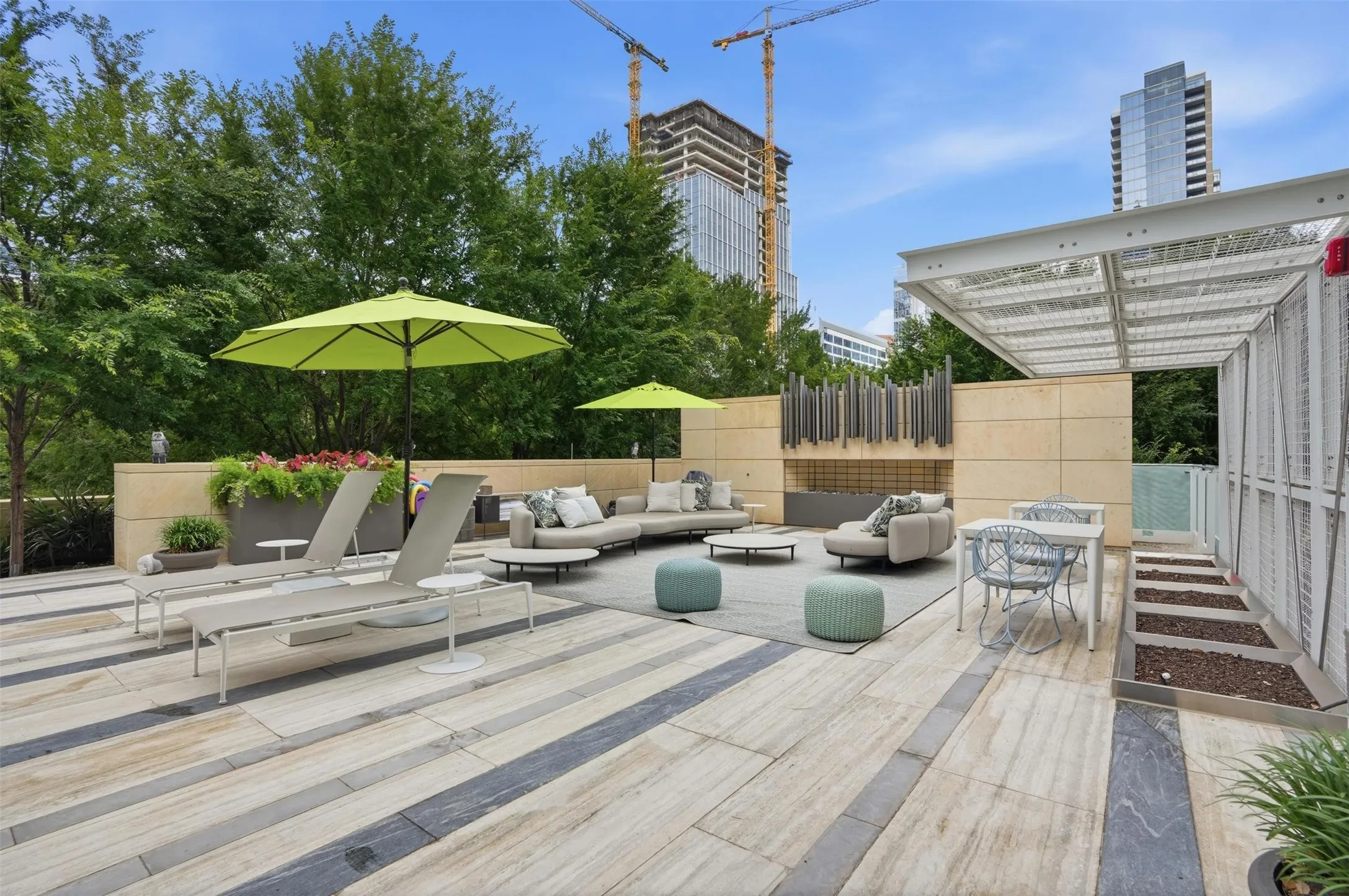 Condominium For Sale in Dallas County , 1918 Olive Street 704, Dallas, Texas 75201, 2 Bedroom, 2 Bathroom, 2 Garage spaces, 2,436 Sqft, built in 2011, mls#21326266, Real Estate Agent in Dallas, Homes For Sale in Dallas county, Homes For Sale in Dallas, Realtor in Dallas Texas, Real Estate Brokerage Independent Realty Texas, Luminita Cordes Realtor