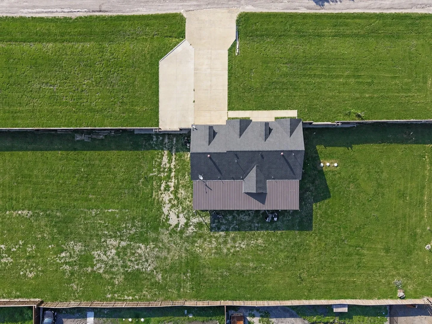 Single Family Residence For Sale in Kaufman County , 6011 Haley Way, Crandall, Texas 75114, 4 Bedroom, 3 Bathroom, 2 Garage spaces, 1,422 Sqft, built in 2018, mls#21327016, Real Estate Agent in Crandall, Homes For Sale in Kaufman county, Homes For Sale in Crandall, Realtor in Crandall Texas, Real Estate Brokerage Independent Realty Texas, Luminita Cordes Realtor