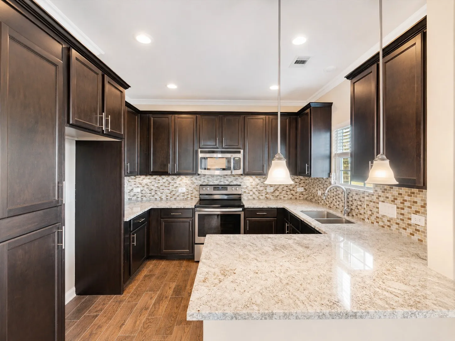 Single Family Residence For Sale in Kaufman County , 6011 Haley Way, Crandall, Texas 75114, 4 Bedroom, 3 Bathroom, 2 Garage spaces, 1,422 Sqft, built in 2018, mls#21327016, Real Estate Agent in Crandall, Homes For Sale in Kaufman county, Homes For Sale in Crandall, Realtor in Crandall Texas, Real Estate Brokerage Independent Realty Texas, Luminita Cordes Realtor