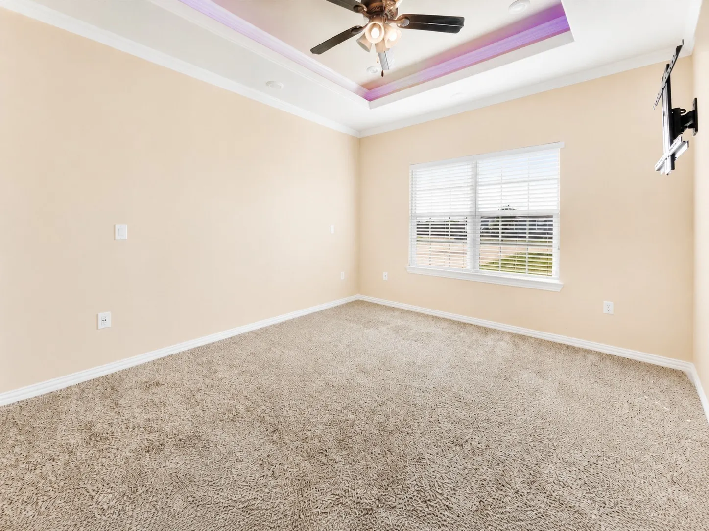 Single Family Residence For Sale in Kaufman County , 6011 Haley Way, Crandall, Texas 75114, 4 Bedroom, 3 Bathroom, 2 Garage spaces, 1,422 Sqft, built in 2018, mls#21327016, Real Estate Agent in Crandall, Homes For Sale in Kaufman county, Homes For Sale in Crandall, Realtor in Crandall Texas, Real Estate Brokerage Independent Realty Texas, Luminita Cordes Realtor