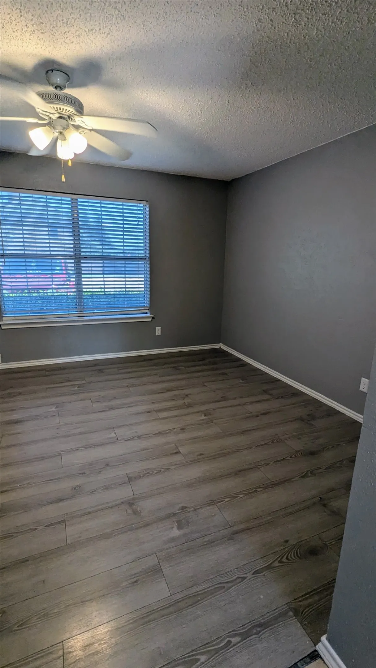 Condominium For Sale in Dallas County , 1003 Vedral Place, Cedar Hill, Texas 75104, 2 Bedroom, 2 Bathroom, Garage spaces, 1,002 Sqft, built in 1983, mls#21329568, Real Estate Agent in Cedar Hill, Homes For Sale in Dallas county, Homes For Sale in Cedar Hill, Realtor in Cedar Hill Texas, Real Estate Brokerage Independent Realty Texas, Luminita Cordes Realtor