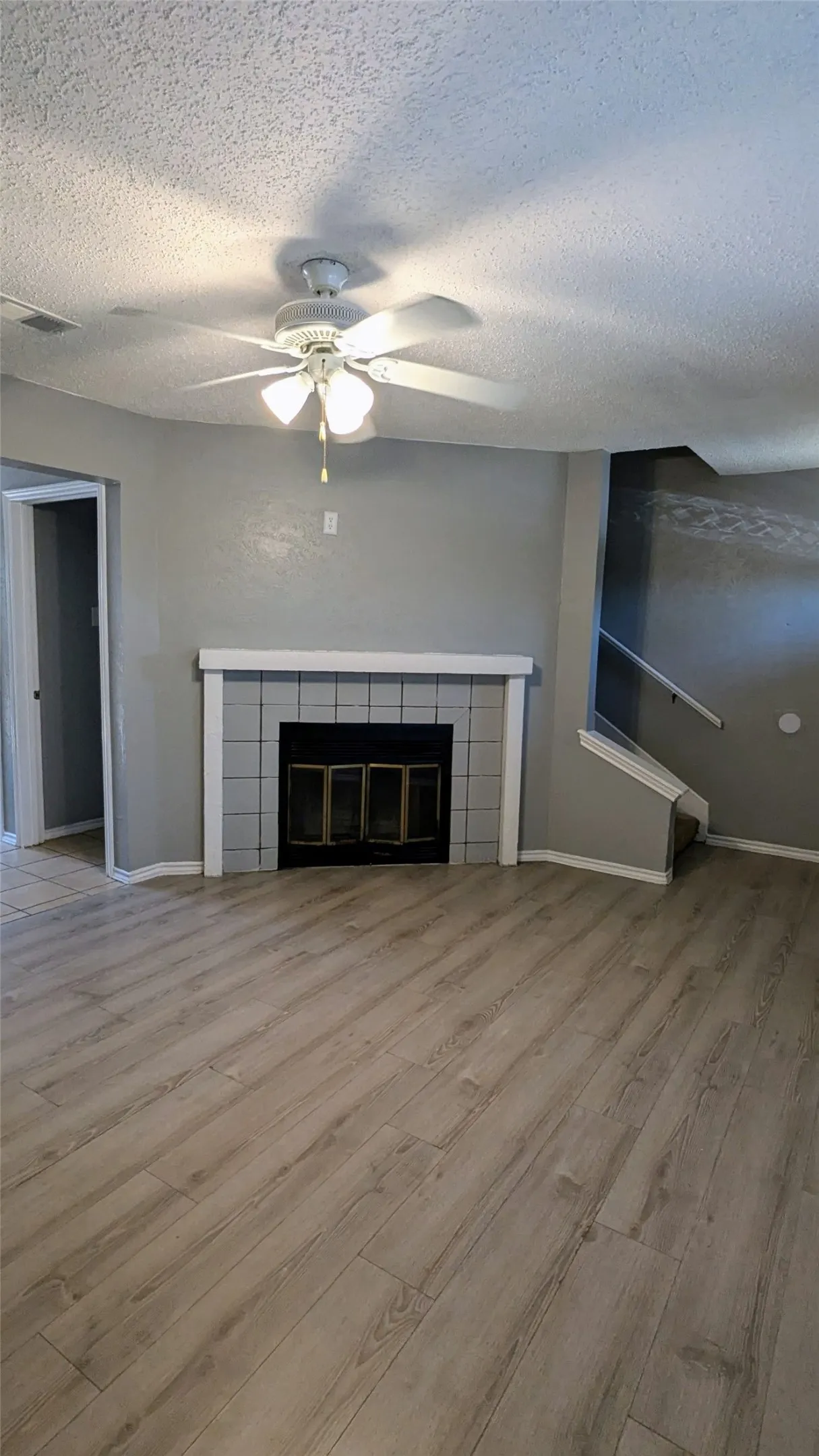 Condominium For Sale in Dallas County , 1003 Vedral Place, Cedar Hill, Texas 75104, 2 Bedroom, 2 Bathroom, Garage spaces, 1,002 Sqft, built in 1983, mls#21329568, Real Estate Agent in Cedar Hill, Homes For Sale in Dallas county, Homes For Sale in Cedar Hill, Realtor in Cedar Hill Texas, Real Estate Brokerage Independent Realty Texas, Luminita Cordes Realtor