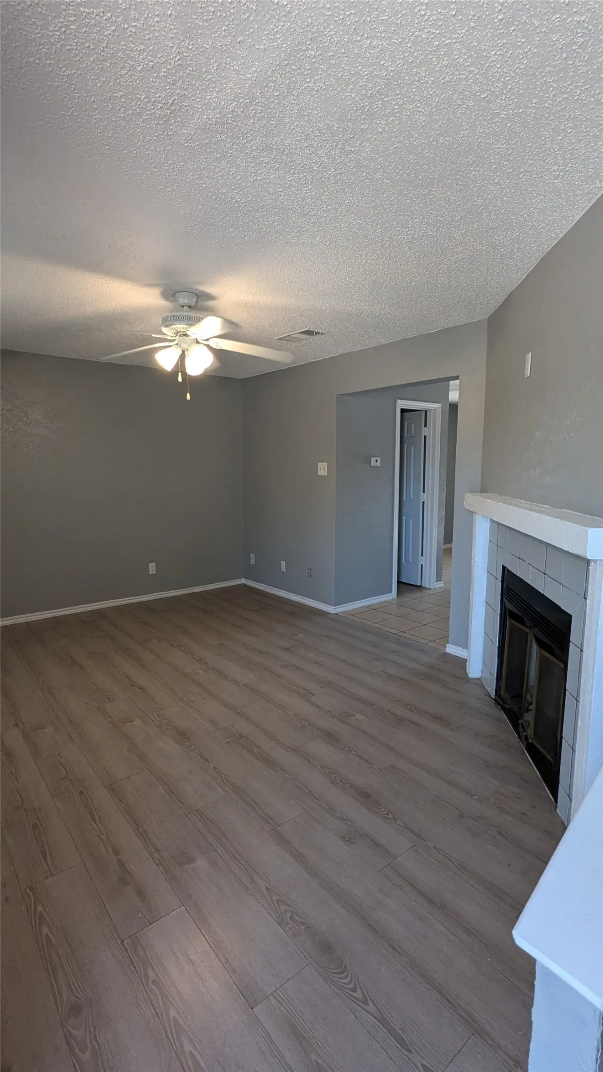 Condominium For Sale in Dallas County , 1003 Vedral Place, Cedar Hill, Texas 75104, 2 Bedroom, 2 Bathroom, Garage spaces, 1,002 Sqft, built in 1983, mls#21329568, Real Estate Agent in Cedar Hill, Homes For Sale in Dallas county, Homes For Sale in Cedar Hill, Realtor in Cedar Hill Texas, Real Estate Brokerage Independent Realty Texas, Luminita Cordes Realtor