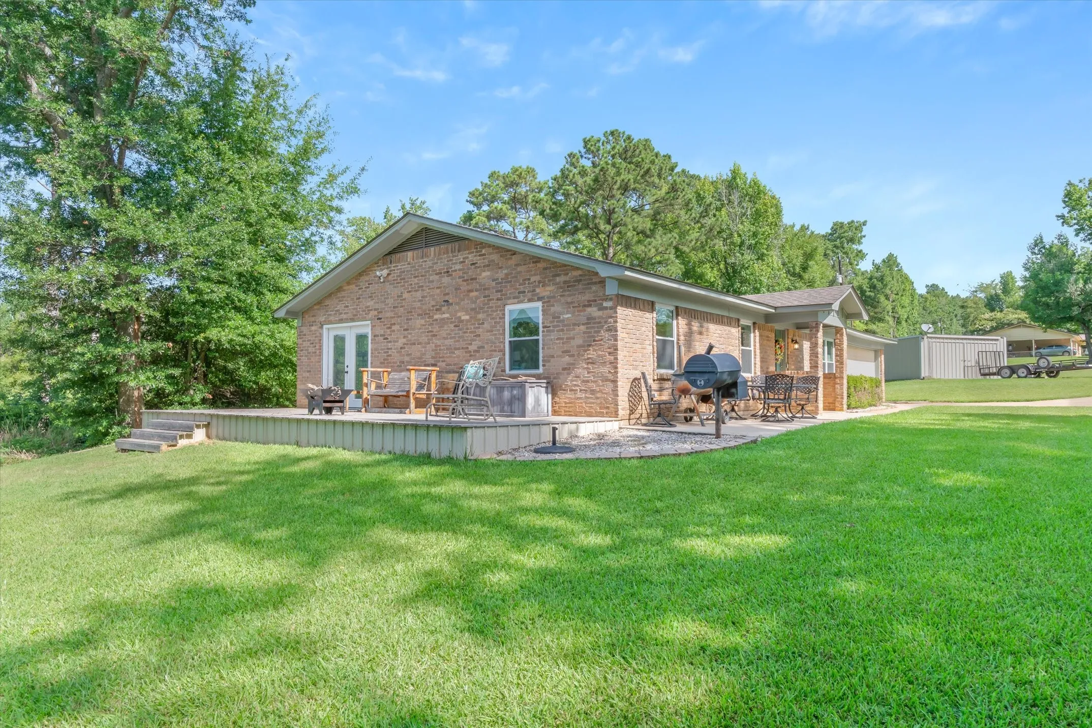 Single Family Residence For Sale in Wood County , 222 County Road 4850, Winnsboro, Texas 75494, 3 Bedroom, 2 Bathroom, 2 Garage spaces, 1,517 Sqft, built in 1979, mls#21329654, Real Estate Agent in Winnsboro, Homes For Sale in Wood county, Homes For Sale in Winnsboro, Realtor in Winnsboro Texas, Real Estate Brokerage Independent Realty Texas, Luminita Cordes Realtor