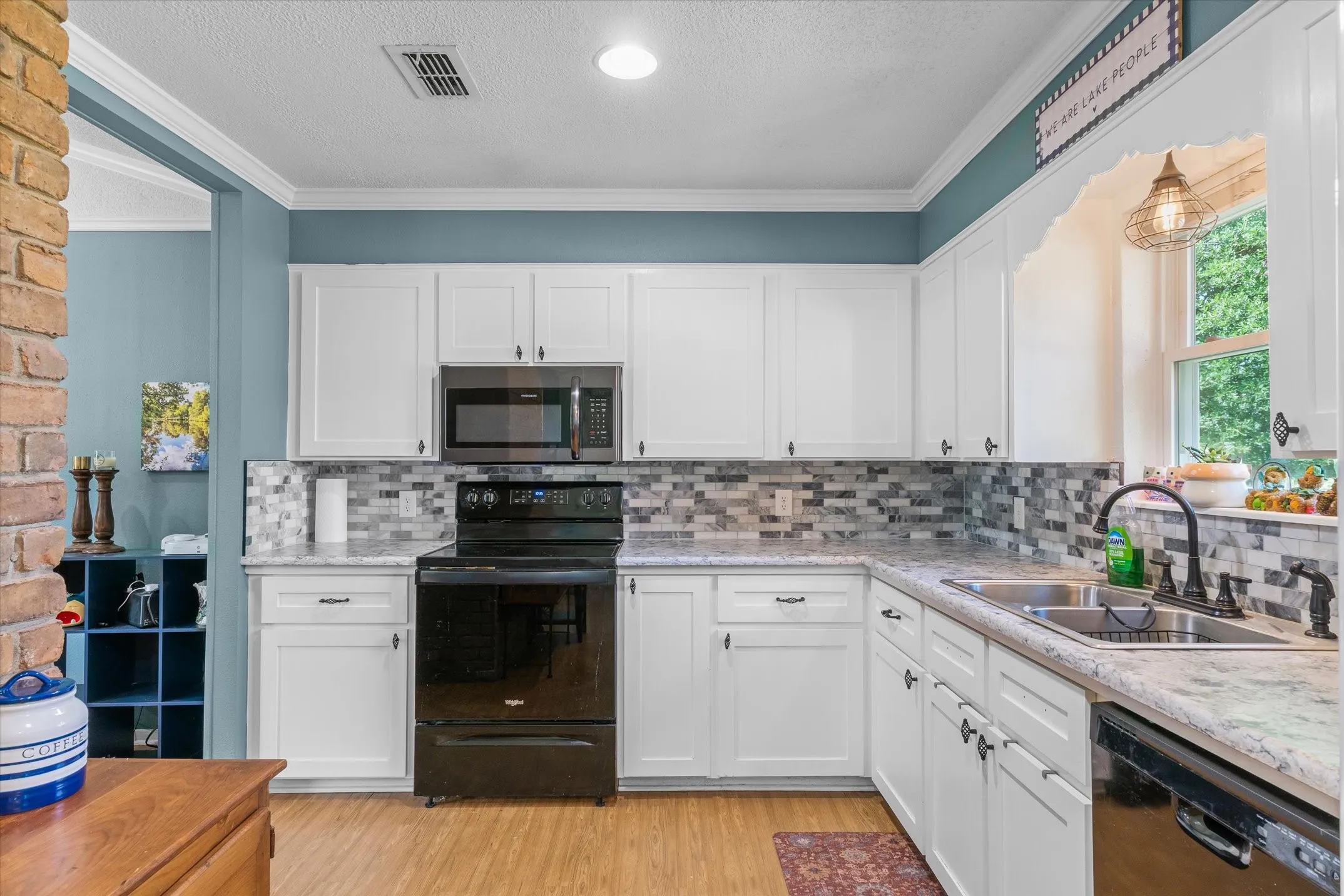 Single Family Residence For Sale in Wood County , 222 County Road 4850, Winnsboro, Texas 75494, 3 Bedroom, 2 Bathroom, 2 Garage spaces, 1,517 Sqft, built in 1979, mls#21329654, Real Estate Agent in Winnsboro, Homes For Sale in Wood county, Homes For Sale in Winnsboro, Realtor in Winnsboro Texas, Real Estate Brokerage Independent Realty Texas, Luminita Cordes Realtor