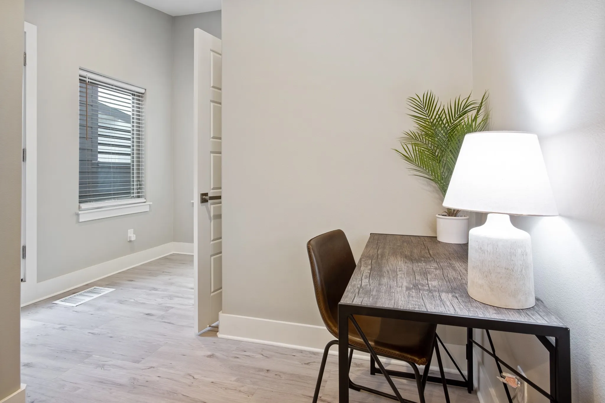 Condominium For Sale in Tarrant County , 1118 Galveston Avenue 3, Fort Worth, Texas 76104, 2 Bedroom, 3 Bathroom, 2 Garage spaces, 1,288 Sqft, built in 2021, mls#21328970, Real Estate Agent in Fort Worth, Homes For Sale in Tarrant county, Homes For Sale in Fort Worth, Realtor in Fort Worth Texas, Real Estate Brokerage Independent Realty Texas, Luminita Cordes Realtor