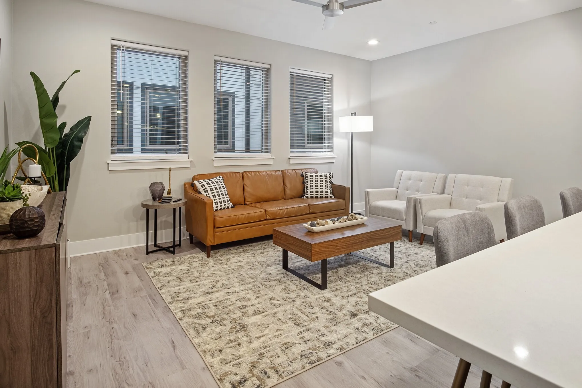 Condominium For Sale in Tarrant County , 1118 Galveston Avenue 3, Fort Worth, Texas 76104, 2 Bedroom, 3 Bathroom, 2 Garage spaces, 1,288 Sqft, built in 2021, mls#21328970, Real Estate Agent in Fort Worth, Homes For Sale in Tarrant county, Homes For Sale in Fort Worth, Realtor in Fort Worth Texas, Real Estate Brokerage Independent Realty Texas, Luminita Cordes Realtor