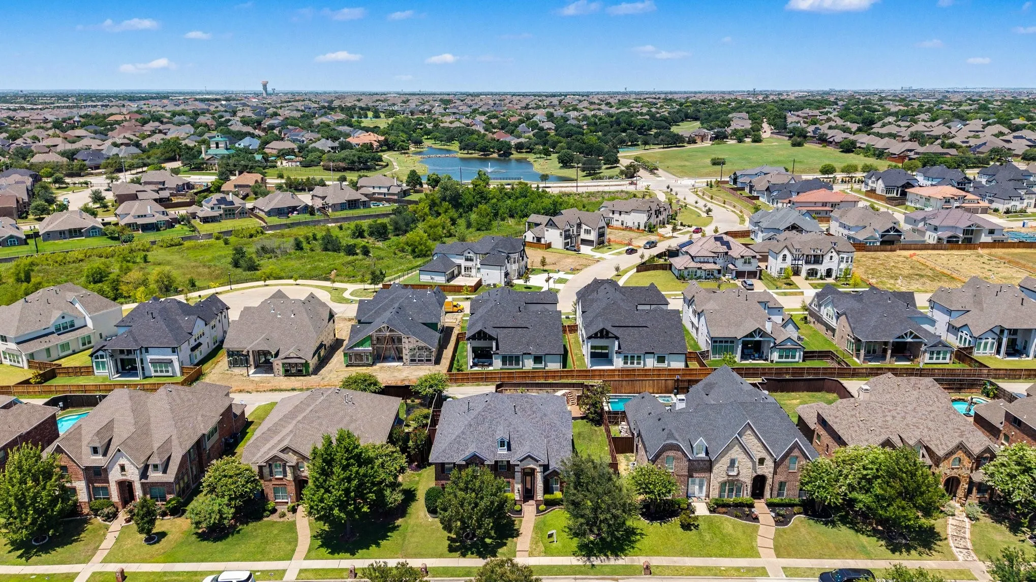 Single Family Residence For Sale in Denton County , 1632 Sandstone Drive, Frisco, Texas 75034, 4 Bedroom, 4 Bathroom, 3 Garage spaces, 3,767 Sqft, built in 2006, mls#21329645, Real Estate Agent in Frisco, Homes For Sale in Denton county, Homes For Sale in Frisco, Realtor in Frisco Texas, Real Estate Brokerage Independent Realty Texas, Luminita Cordes Realtor