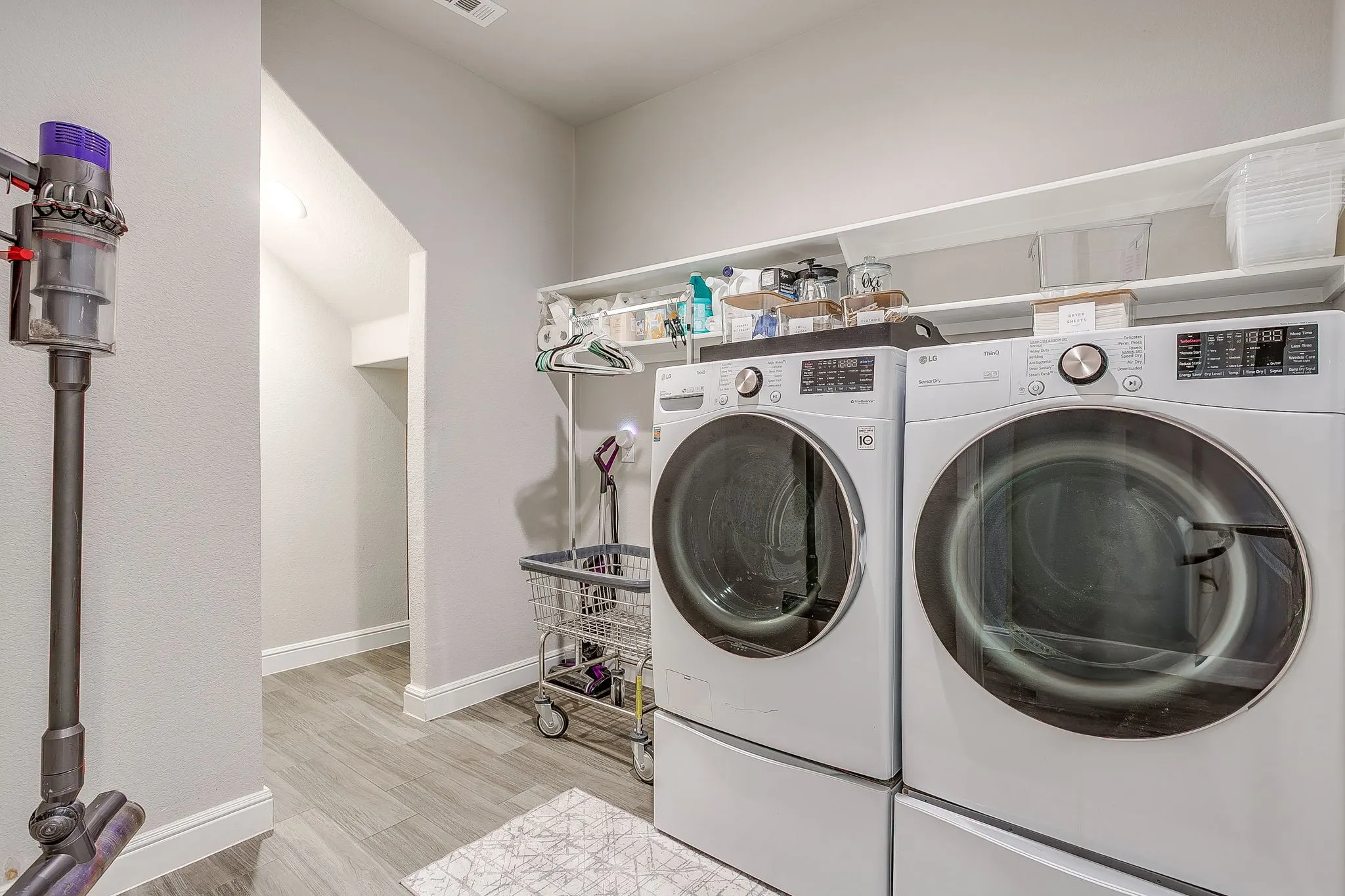 Single Family Residence For Sale in Parker County , 1201 Kerrville Lane, Weatherford, Texas 76087, 4 Bedroom, 3 Bathroom, 2 Garage spaces, 2,461 Sqft, built in 2022, mls#21329676, Real Estate Agent in Weatherford, Homes For Sale in Parker county, Homes For Sale in Weatherford, Realtor in Weatherford Texas, Real Estate Brokerage Independent Realty Texas, Luminita Cordes Realtor